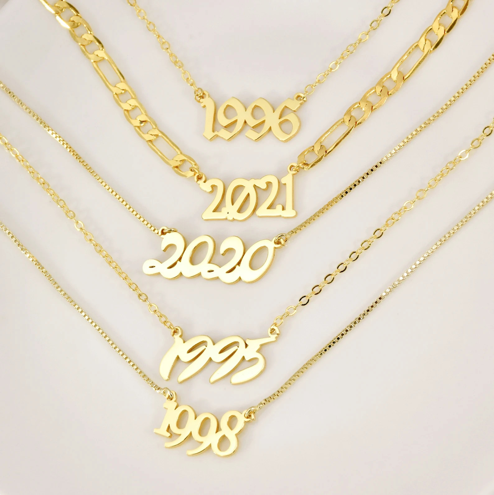 Custom Year Necklace, Personalized Birth Year Necklace, Custom Date Necklace, New Year Necklace, ... | Etsy (UK)
