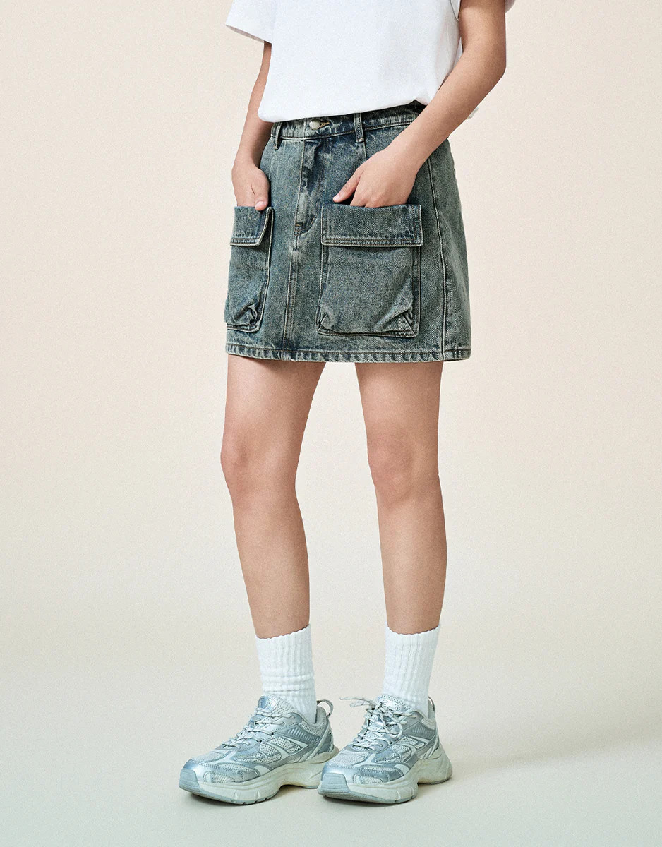 Mini Straight Denim Skirt | Urban Revivo