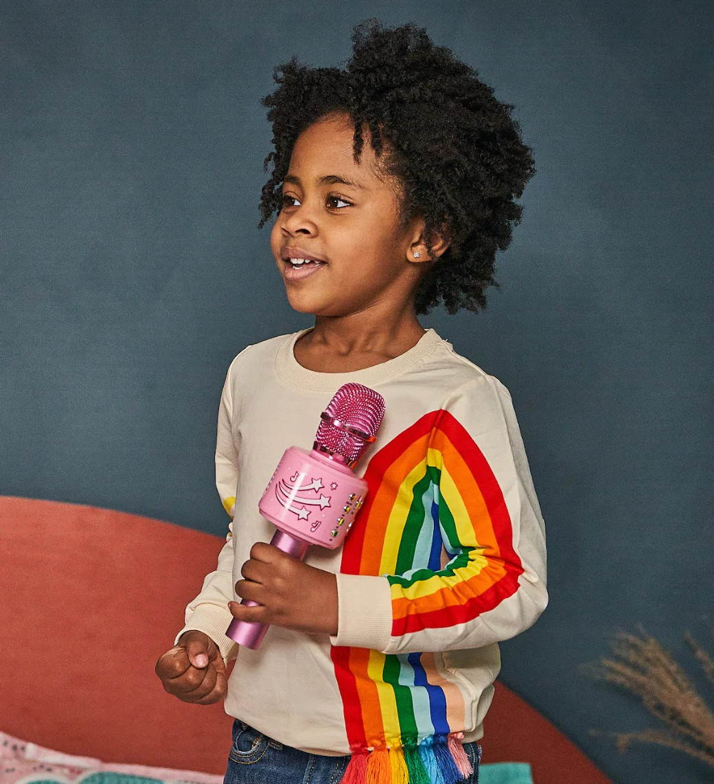 Motown Magic Karaoke Microphone - Magenta | Move2Play (US)