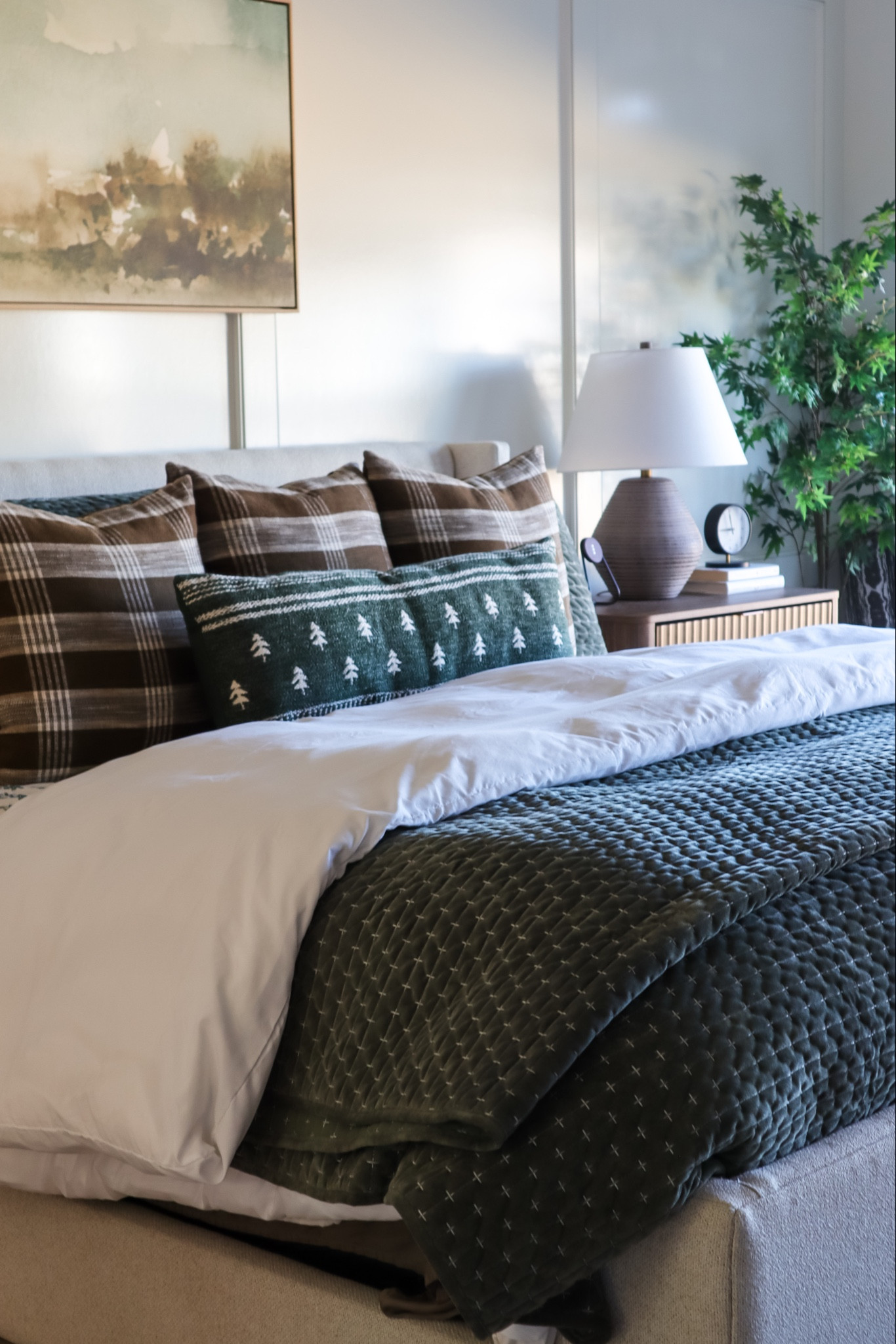 Same bedding in a couple different variation! Part 2 is coming this week! All these pieces are budget friendly! Even my sheet splurge is more affordable with my discount code: Details40 this gives you 40% off at CozyEarth ! 

#LTKhome #LTKSeasonal #LTKHoliday