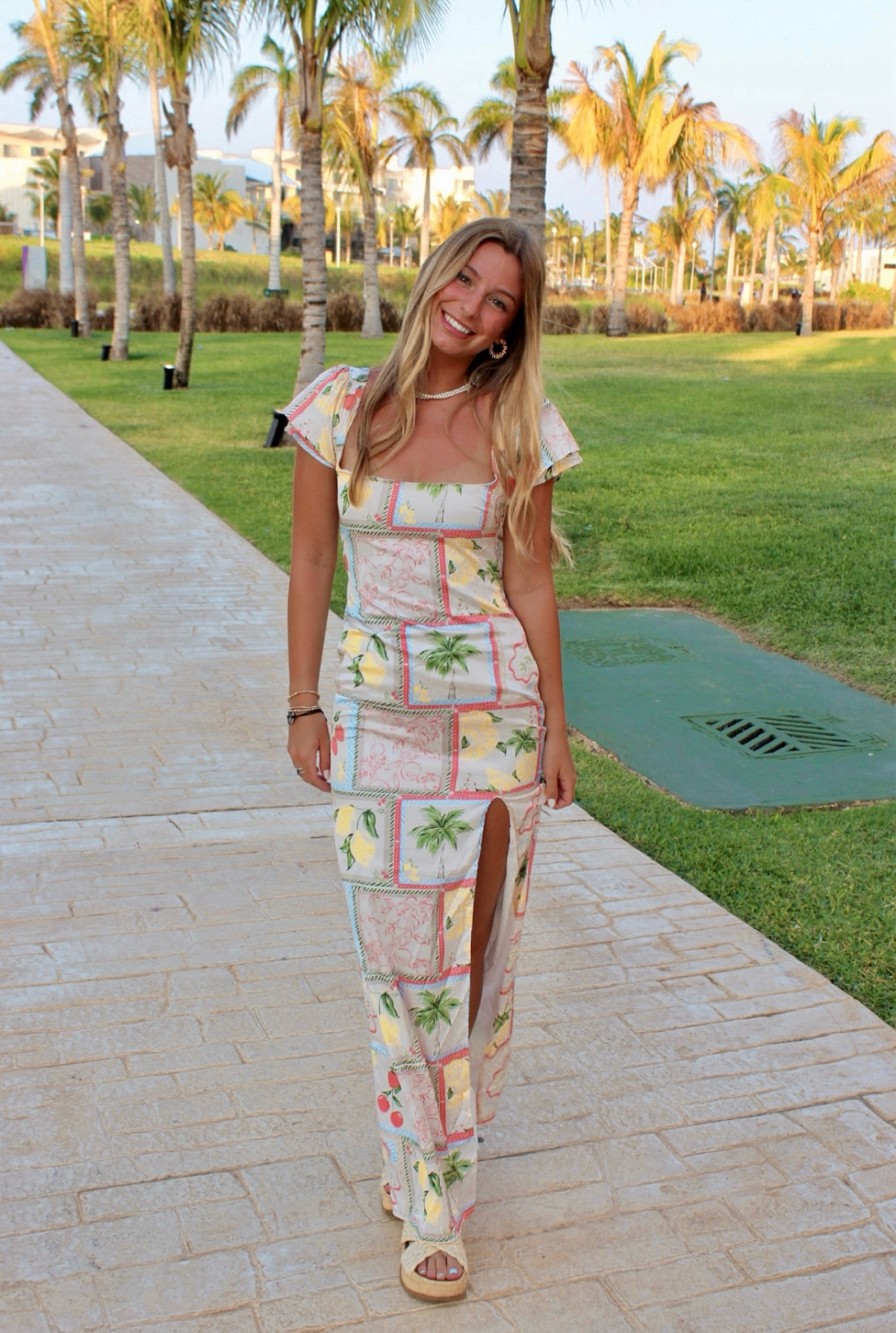 Vacation dress 

#LTKfindsunder100 #LTKstyletip #LTKSeasonal