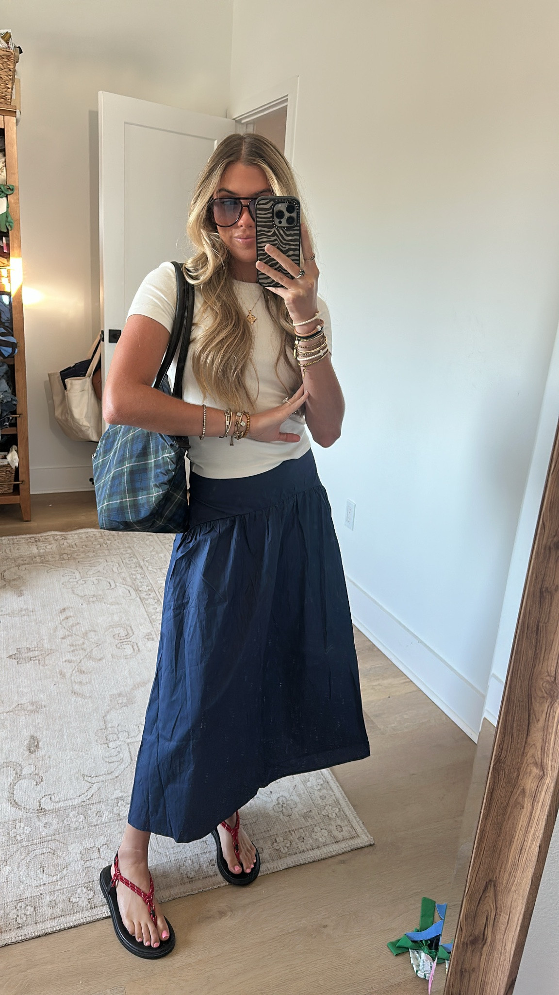 what I’m wearing tonight to get dinner with a friend it’s all simple yet the accessories add the perfect amount of detail 😌 fall transitional outfit inspo too!! 

#outfitinspo #ootd #whatiwore #falltransitionoutfit #falltransitionoutfits @Walmart @Amazon Fashion @Cuts Clothing @otraeyewear @OldNavy. @Jane Win

#LTKootd #LTKSeasonal #LTKdayinmylife