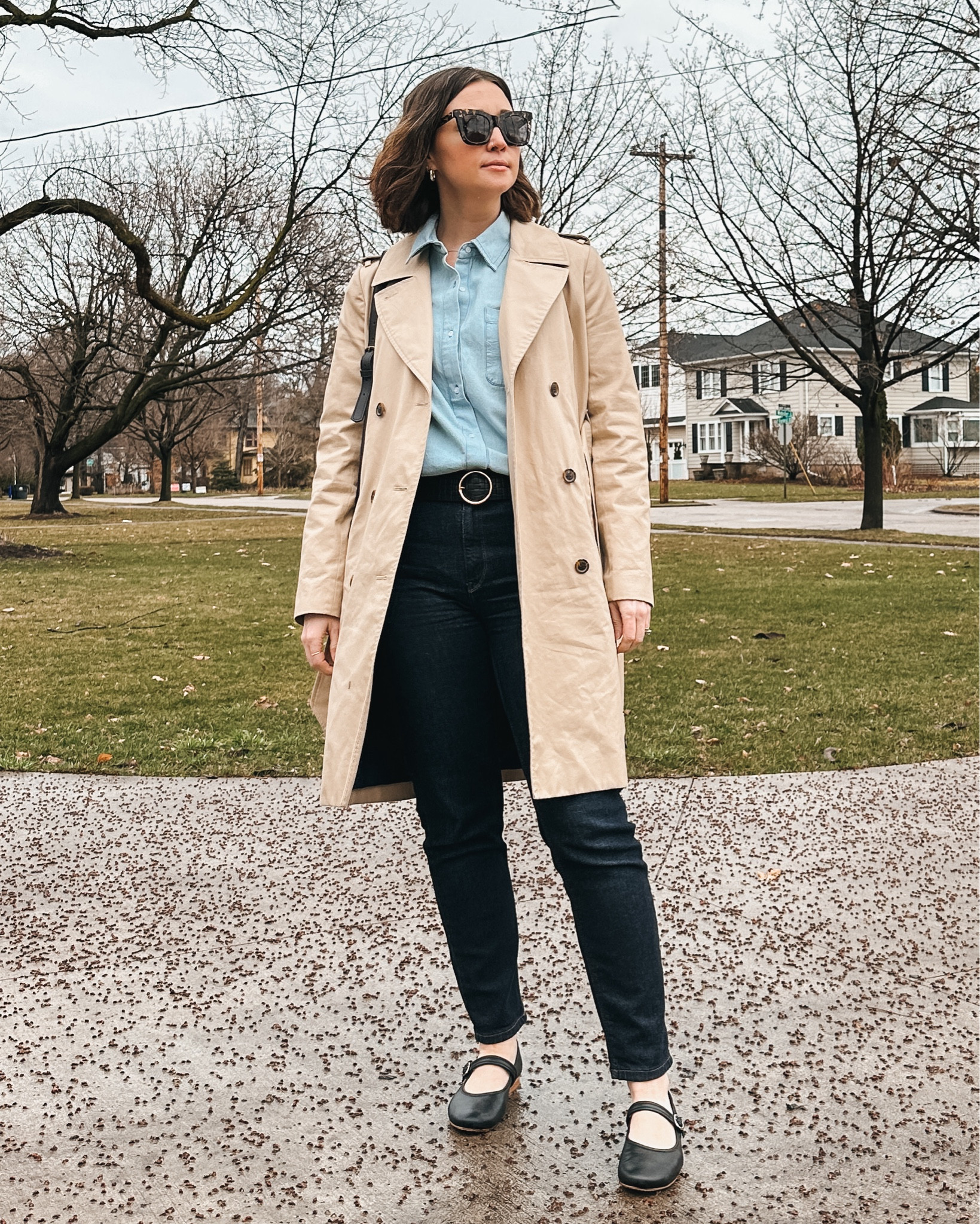 Classic, minimalist Spring outfit. Top is oversized, size down if you want a relaxed fit. Jeans are TTS. 

Shoes are TTS and the most comfortable leather shoes right out of the box. Code: ASHLEIGH10

Jewelry is always Sela Designs  

#LTKSeasonal #LTKstyletip