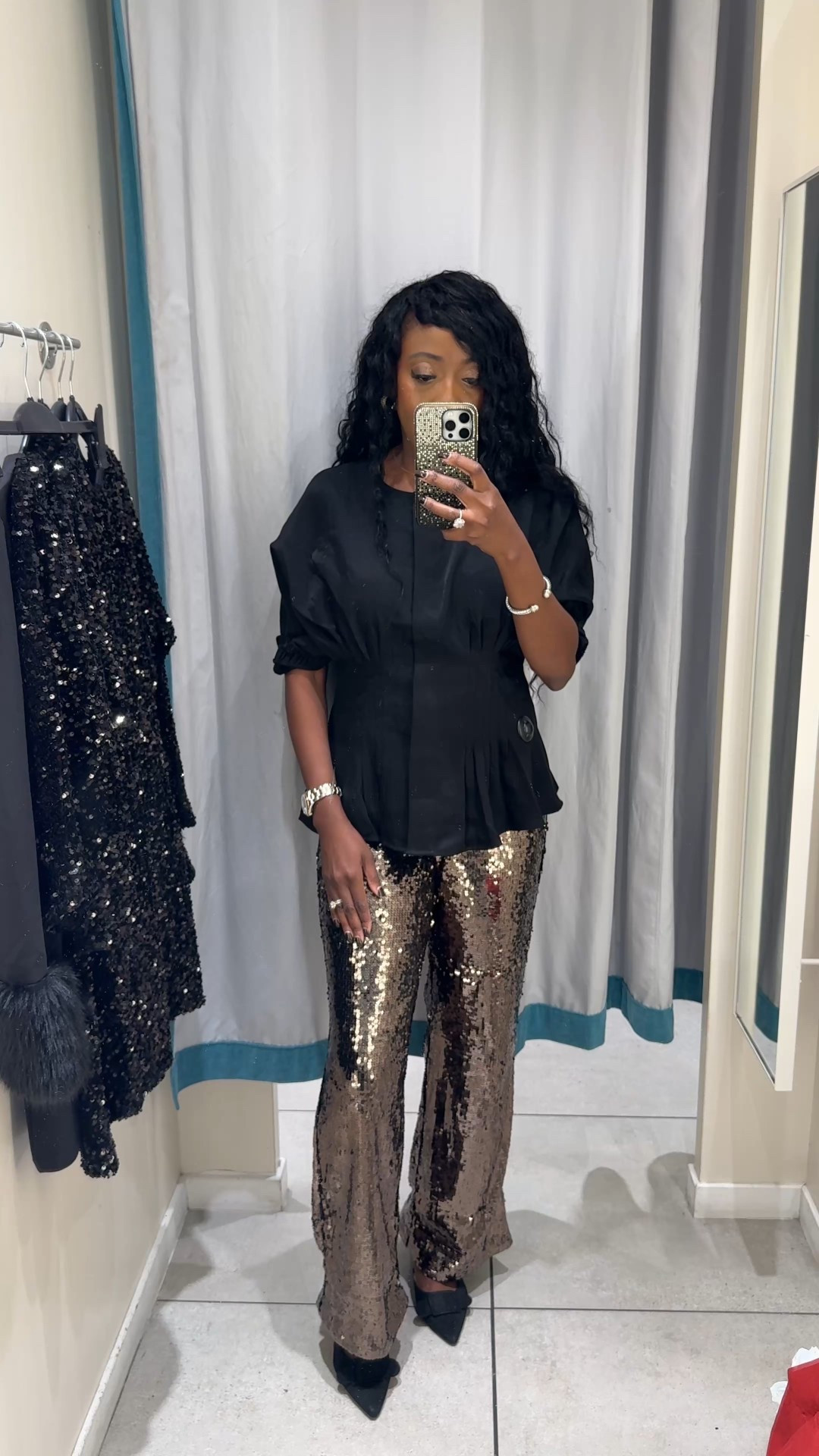 What I Recently Tried on at H&M 
Wearing sizes small or 6. Everything was true to size. 

Holiday Outfit, Holiday Fashion, Ootd, 

#LTKHoliday #LTKSeasonal #LTKFindsUnder100

#LTKSaleAlert #LTKootd #LTKOver40