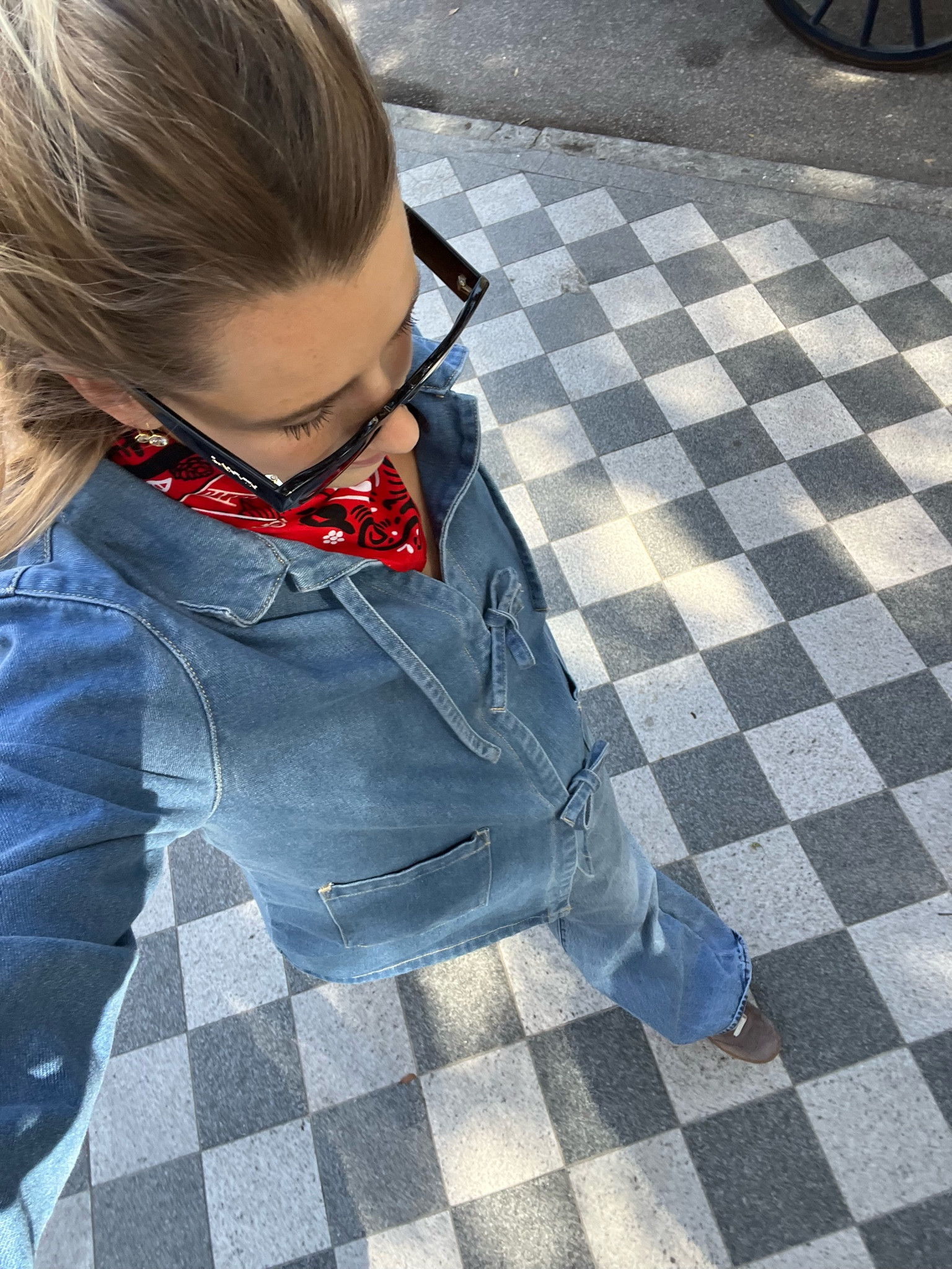 fun denim look with a pop of Valentines❣️❣️❣️

#LTKootd #LTKSeasonal #LTKValentine