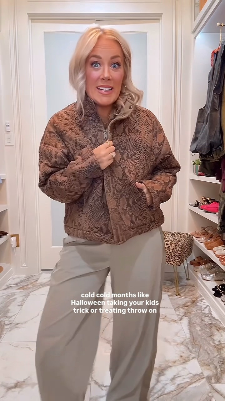 This Walmart  haul is INSANE!!! 
Everything is true to size