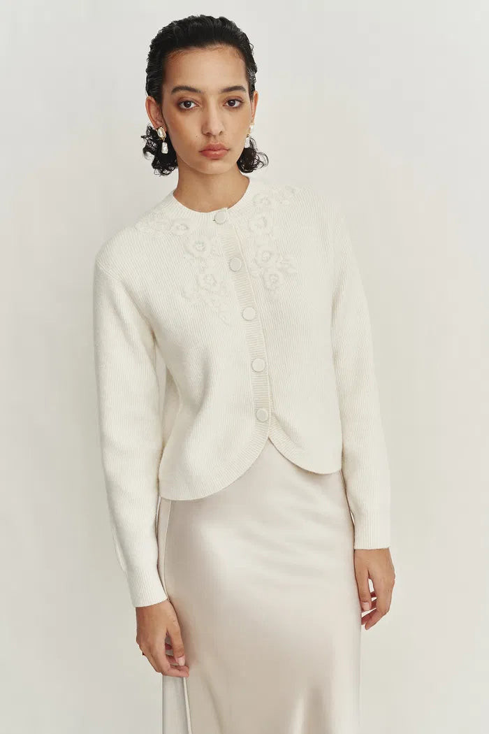 Otelie Hand Embroidered Extended Cardigan in Baby Alpaca-Merino Wool K | Fabrique