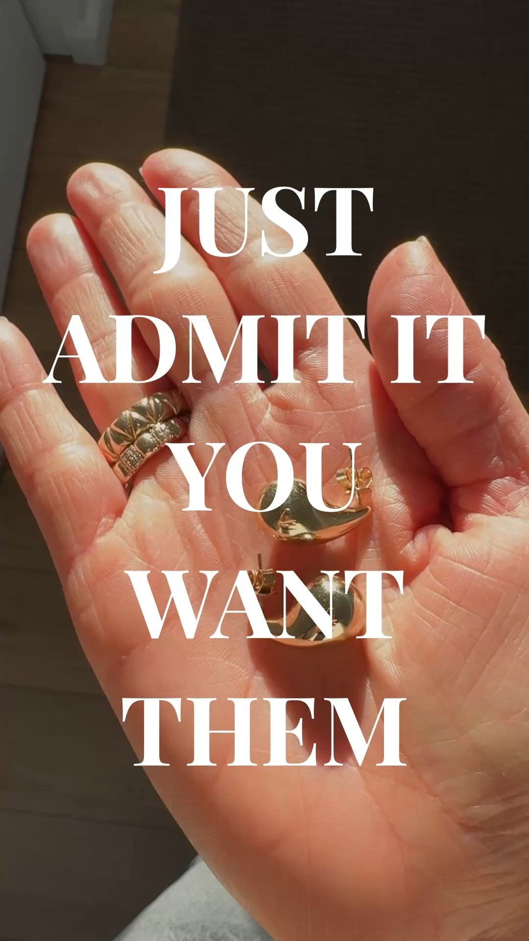 This tear drop shape has been dominating the jewelry trends for years now and it isn’t going anywhere. I personally caved in last year and haven’t regretted at all. Only this pair of studs is 14k solid gold and the best part about it is you can shower 🚿 & go swimming or to the gym all you want and they will never tarnish. They’re only 4g, 2g/earlobe so you won’t be uncomfortable either. IMHO it’s way better to pay 💰 more for the piece that will last pretty much forever than a designer item that will most likely turn black or green in a few years. You decide, just in case I’m also linking an ultra affordable pair of earring in the same style from Amazon just to try out the style. 

#LTKGiftGuide #LTKgrwm #LTKHoliday