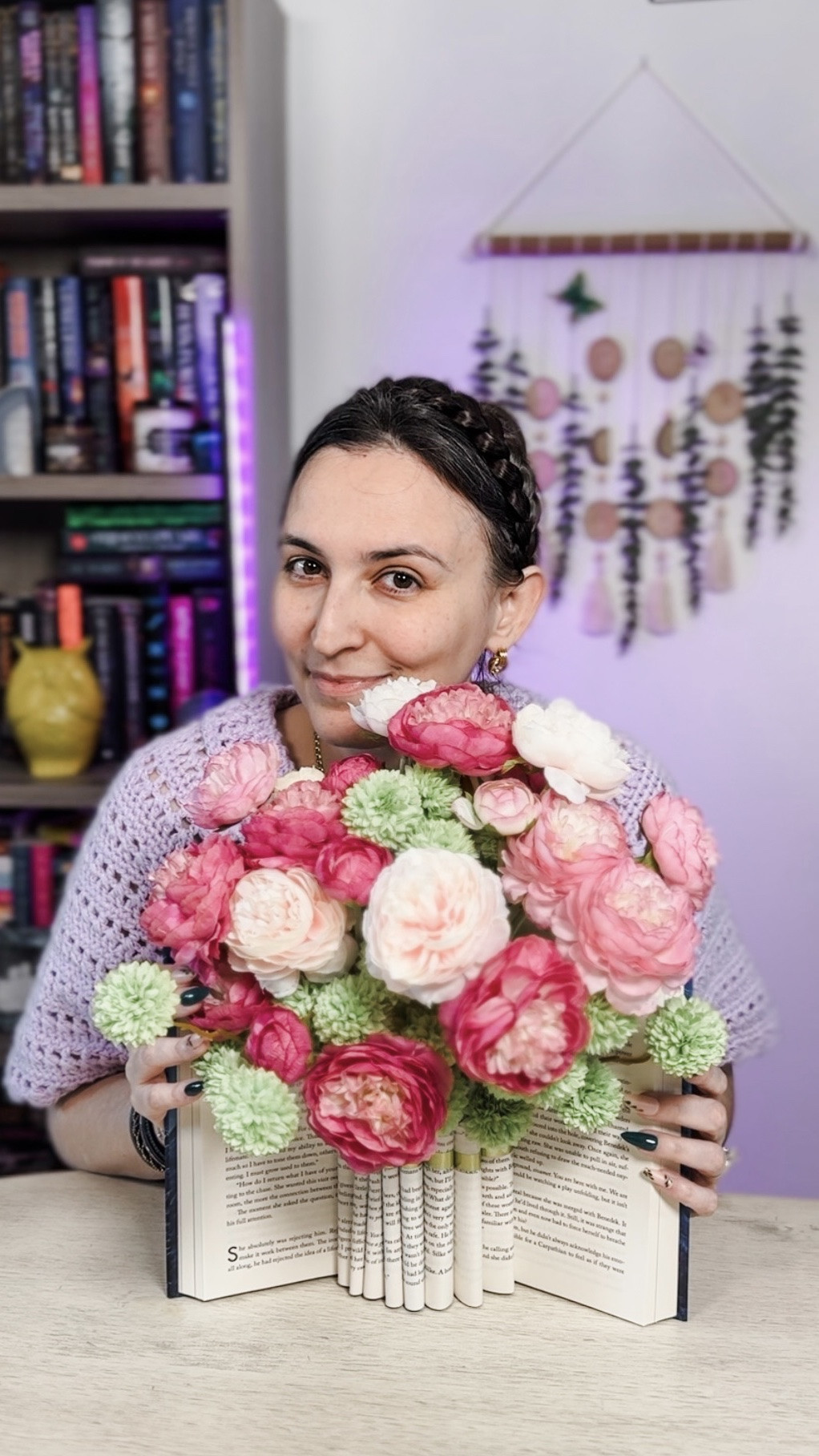 Perfect gift for a bookworm in your life to show them you care but takes less than an hour to make. Tutorial on the blog.

#LTKHome #LTKSeasonal #LTKdayinmylife