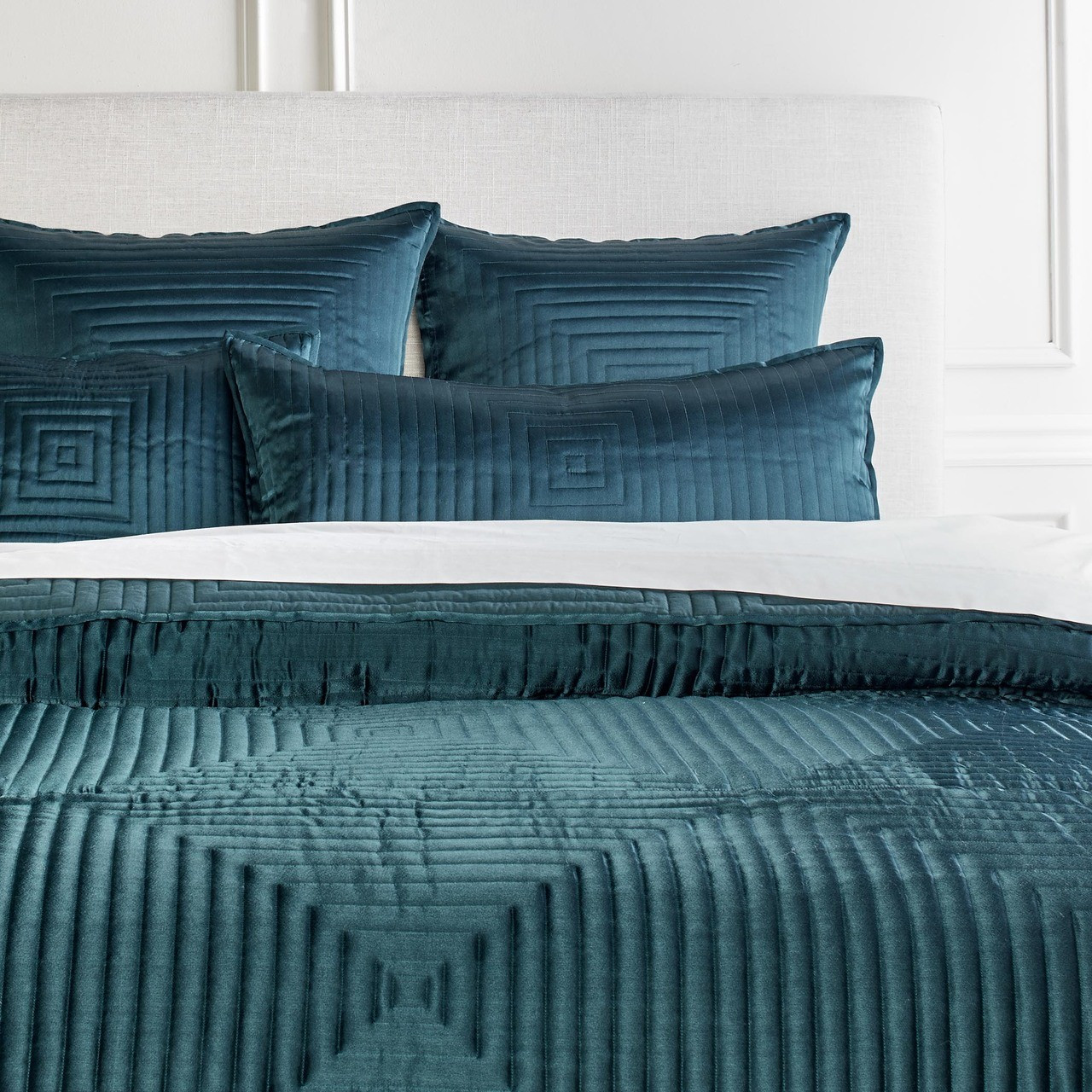 Ares Bedding - Cerulean | Z Gallerie