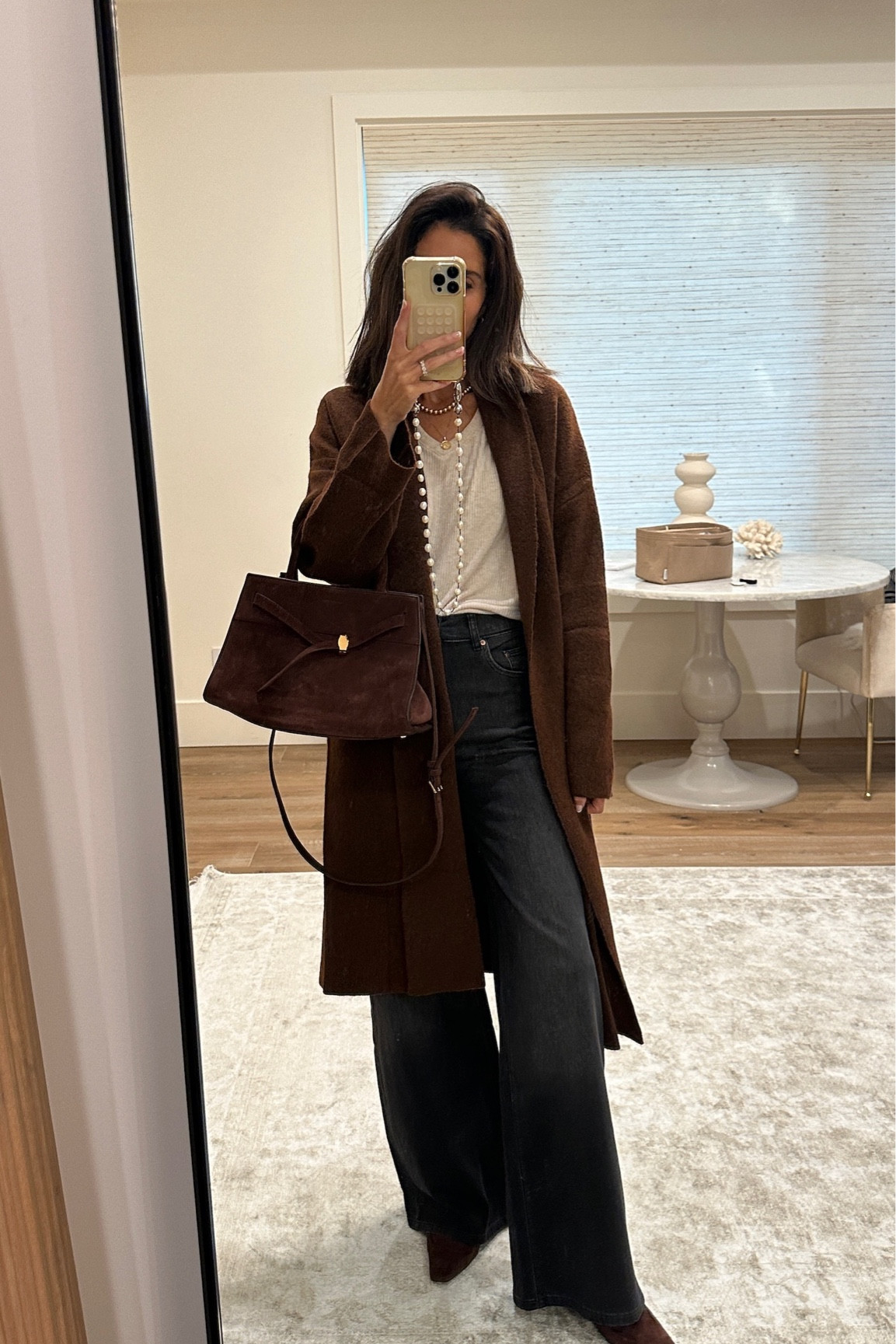 DINNER AND HAUNTED HOTEL!
Loving this cozy cardigan! Chocolate brown is trending this fall! 🍂 #stylinbyaylin #aylin

#LTKFindsUnder100 #LTKFindsUnder50 #LTKShoeCrush