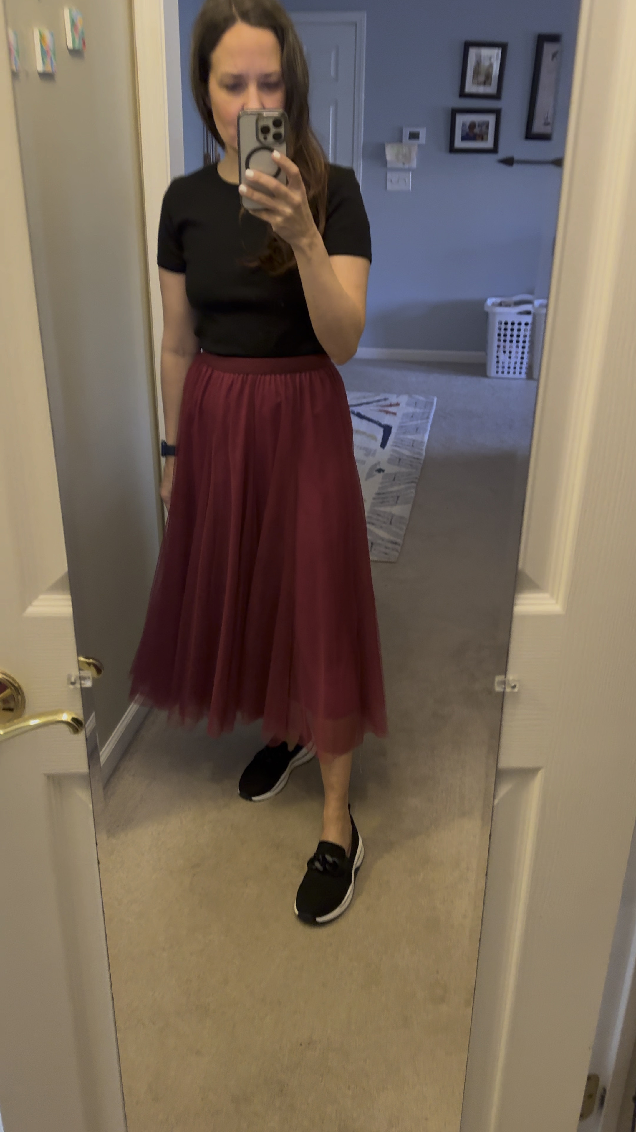 Love a good twirl-able tulle skirt! Will be wearing this on a trip to Europe 🇫🇷

#LTKSeasonal #LTKtravel #LTKparties