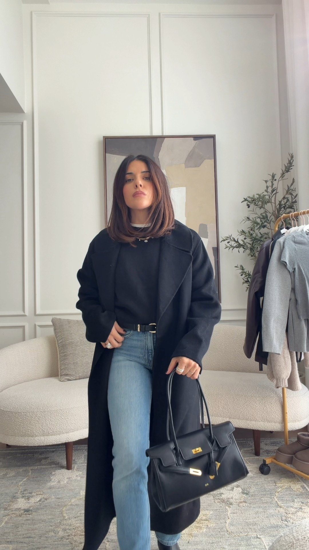 40% off your order at @Gap means it’s stock up time!! I love getting my basics on sale and that’s what I’m focused on today - quality basics to stretch your wardrobe - and getting them for a deal! The Friends and Family Event is on from Oct 14 to Oct 23! 

#gapcapartner #howyouweargap


Coat - S petite
Crewneck - small petite 
Tee - XS
Jeans - 25 petite 

#LTKworkwear #LTKfall #LTKcanada