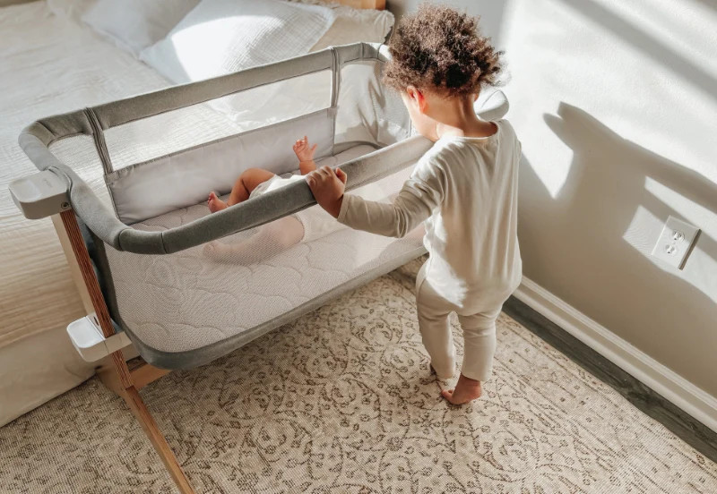 Bassinet & Bedside Sleeper | Newton Baby | Newton Baby, Inc.