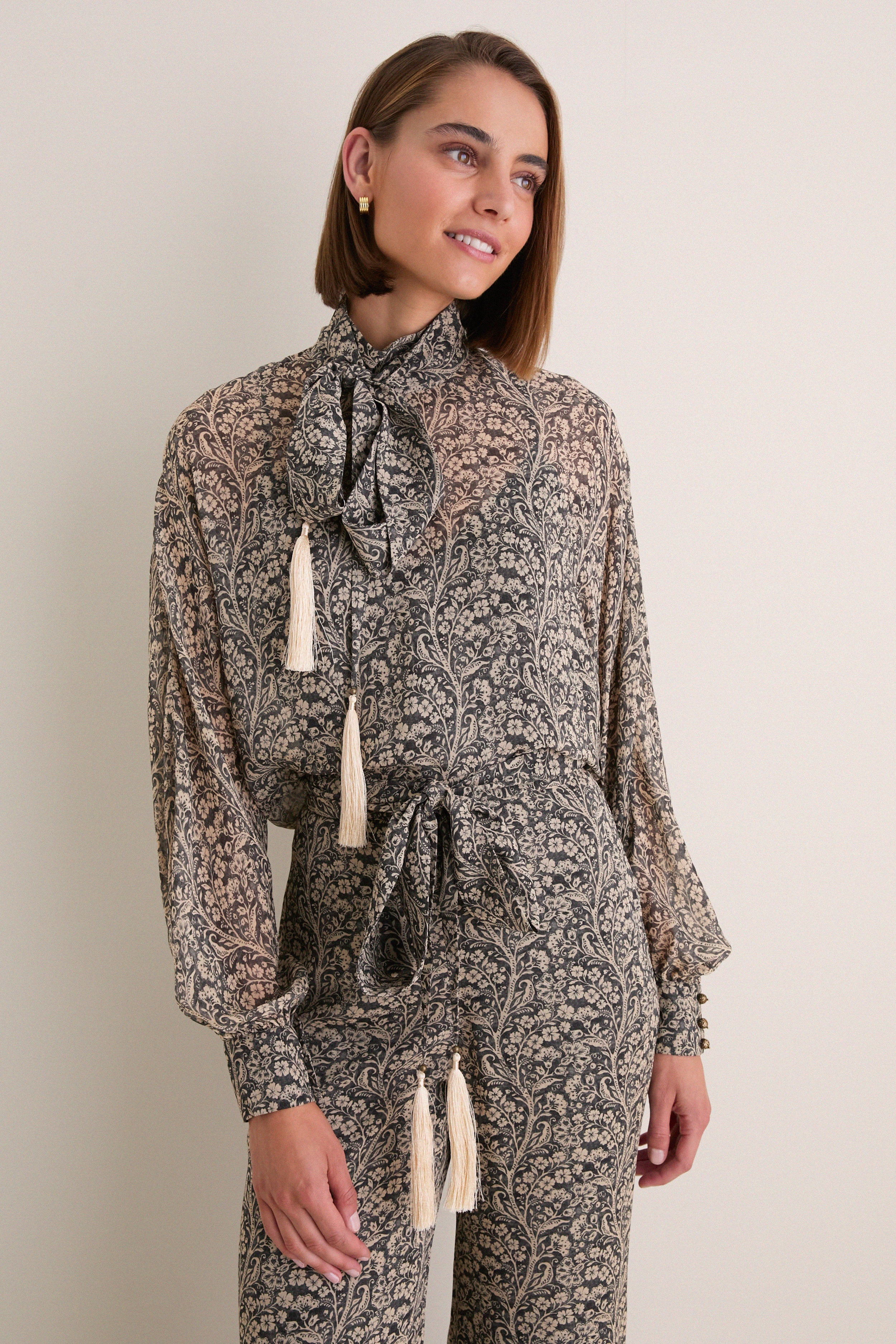 Fleur Stamp Valiant Blouse Top | Tuckernuck (US)