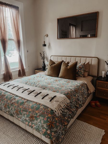 Bedroom refresh ✨🏠

#LTKhome #LTKfindsunder100 #LTKstyletip