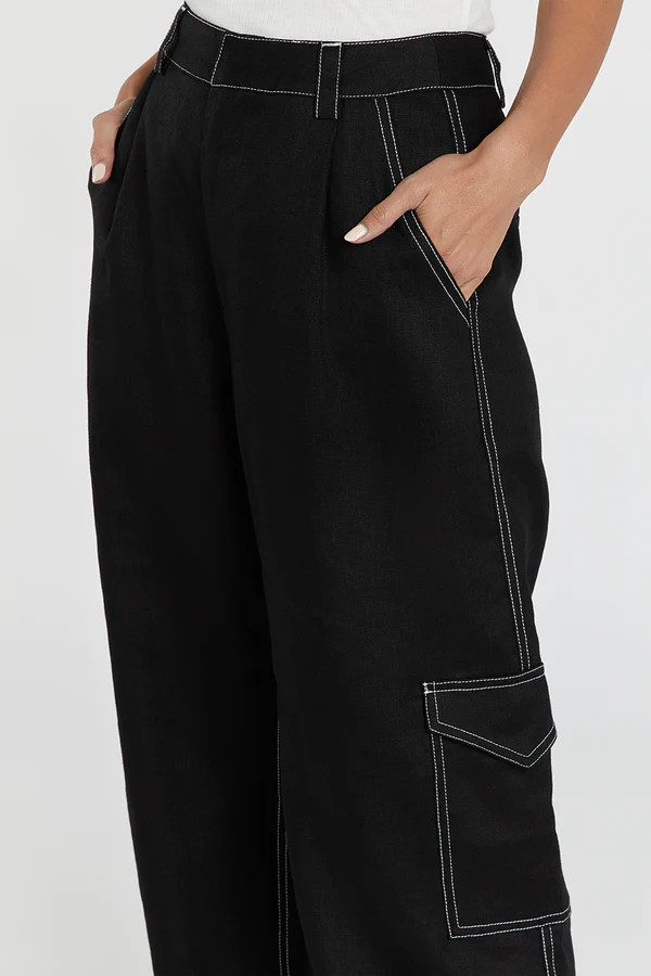 DIMITRA BLACK LINEN CARGO PANT | DISSH