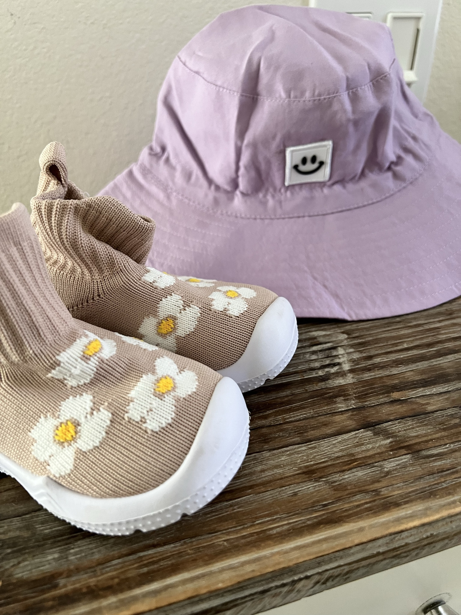 Amazon’s spring sale is coming up quick!! I’m going to be sharing some of the summer “must haves” I just got for Chloe. 

I wish I could have waited until the sale but she had a growth spurt the same week we went from highs of 40 to highs of 88 soooooo I went ahead and hit order 😅 I’ll regret it during the sale I’m sure hahah 


#summer #spring #toddler 

#LTKBaby #LTKKids #LTKSeasonal