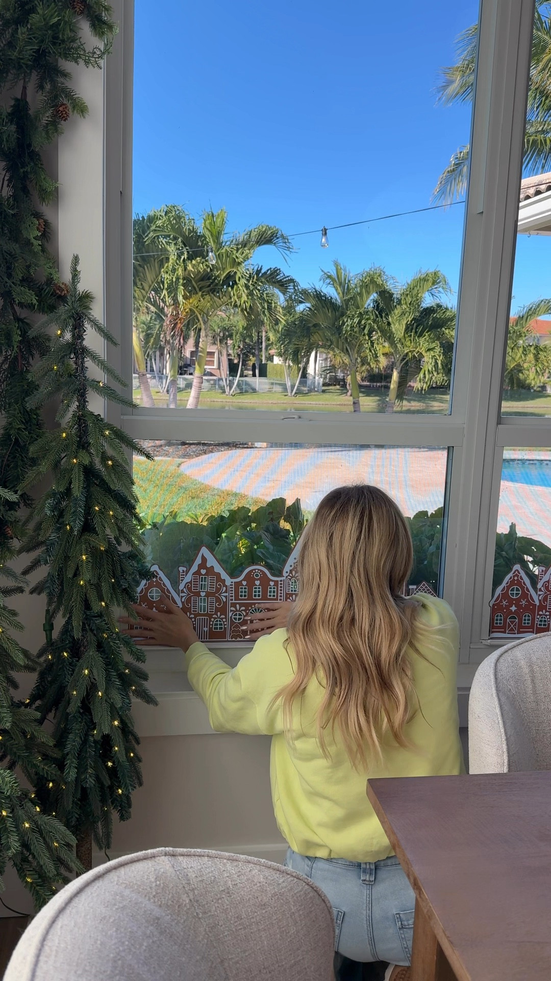 Not me turning my kitchen into a gingerbread bakery.
And the best part? They’re decals! They peel on and off in seconds and are totally reusable. No sticky residue, no stress just magic you can bring back every Christmas.
.
.
.
.
#gingerbread #christmasdecor #homedecor #christmasinspo #decal #diychristmasdecor

#LTKSeasonal #LTKHoliday #LTKHome