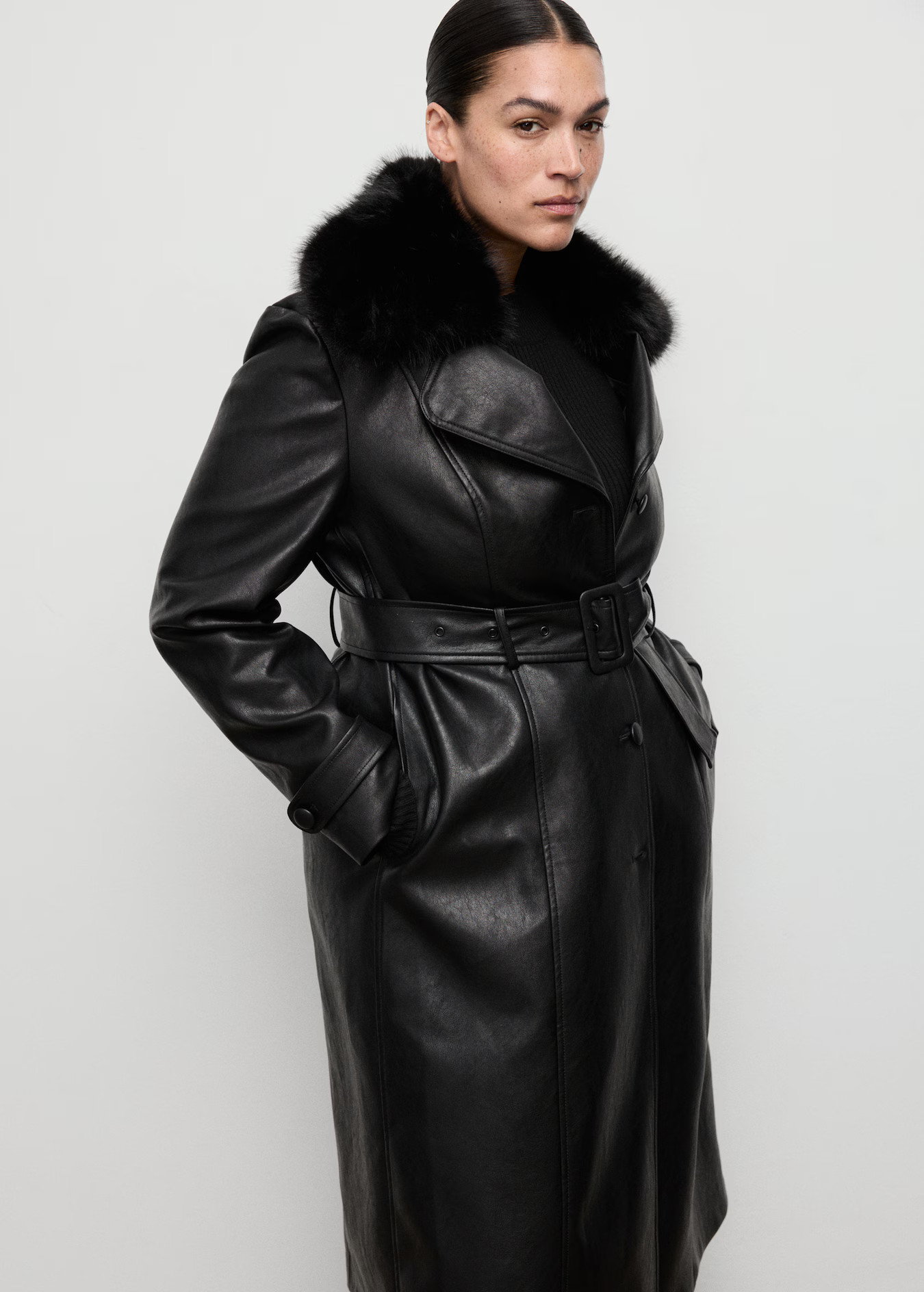Faux-leather coat with fur collar | Mango (US/MX/AU)