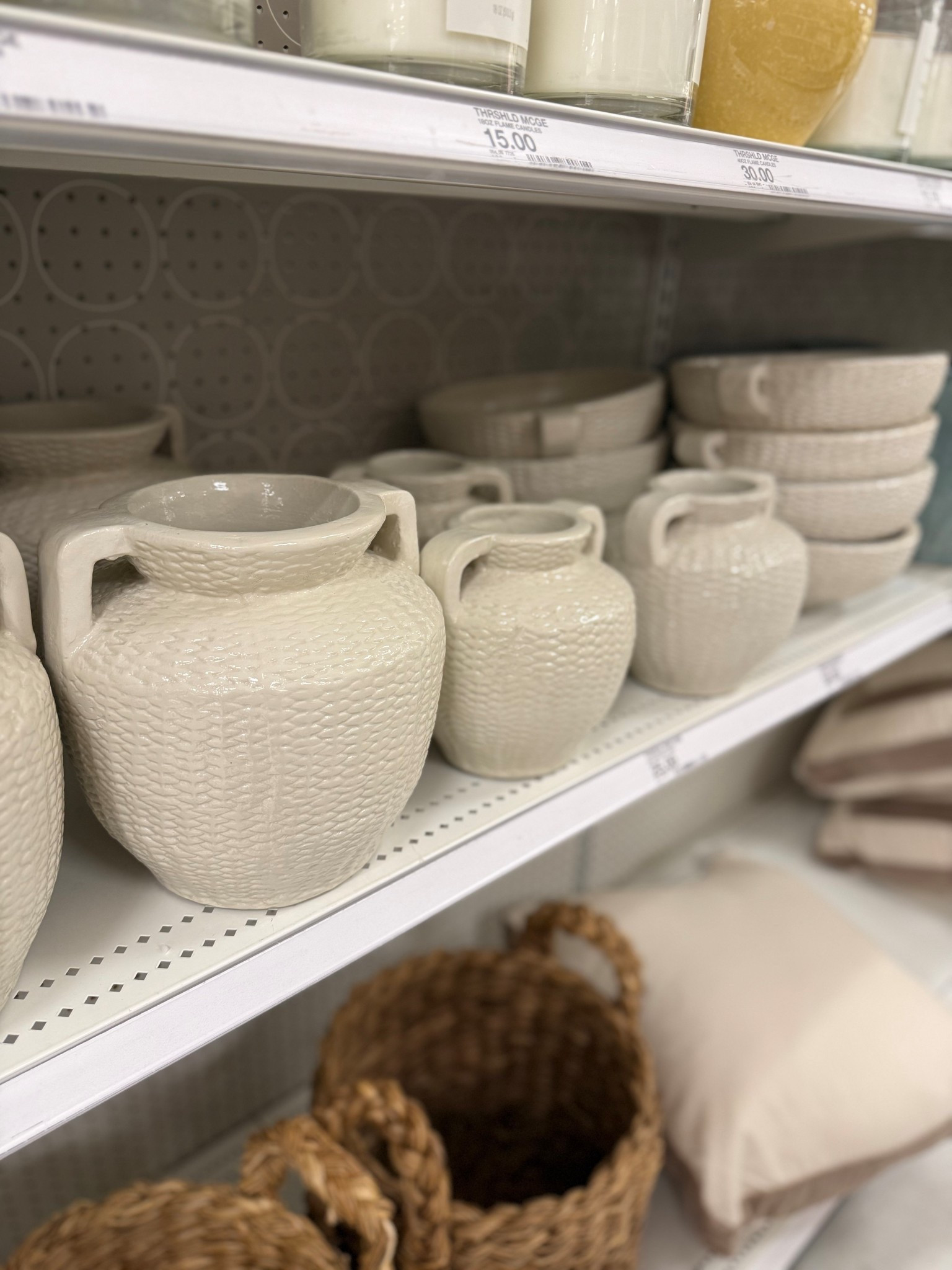 White vase decor!

#LTKHome #LTKSeasonal