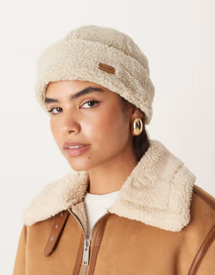 Barbour Cathy fleece hat in ecru - CREAM | ASOS (Global)