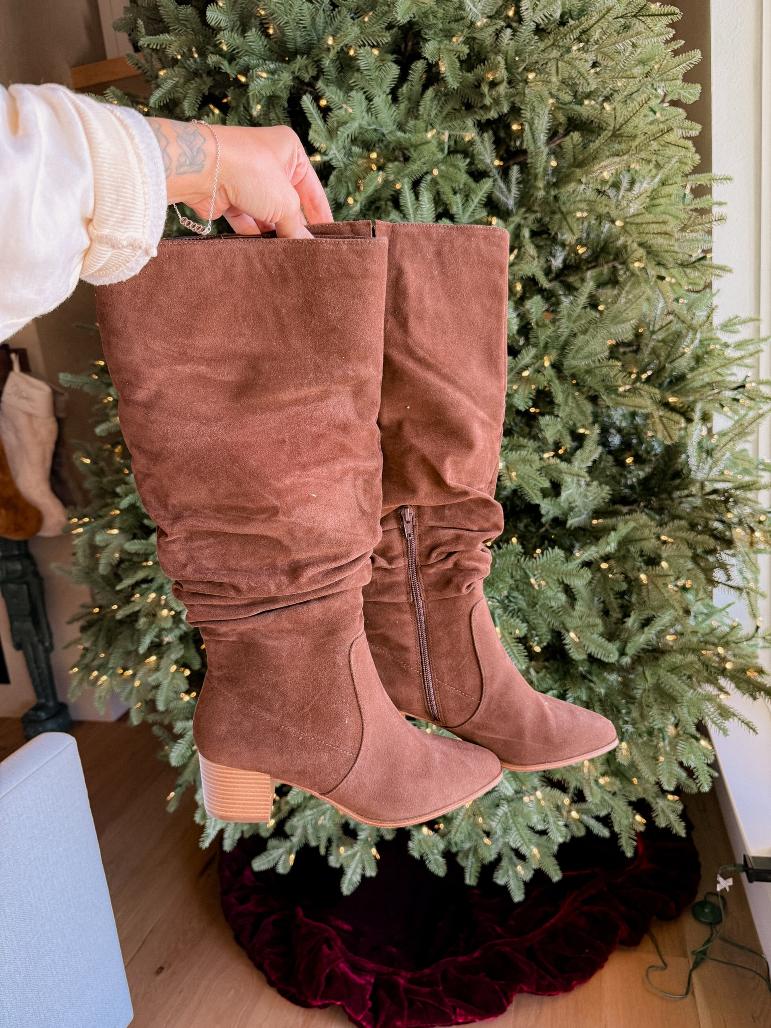 Suede scrunch boots. I got the wide calf so they looked more oversized and slouchy
True to size! Very comfortable!


#LTKMidsize #LTKStyleTip #LTKFindsUnder50