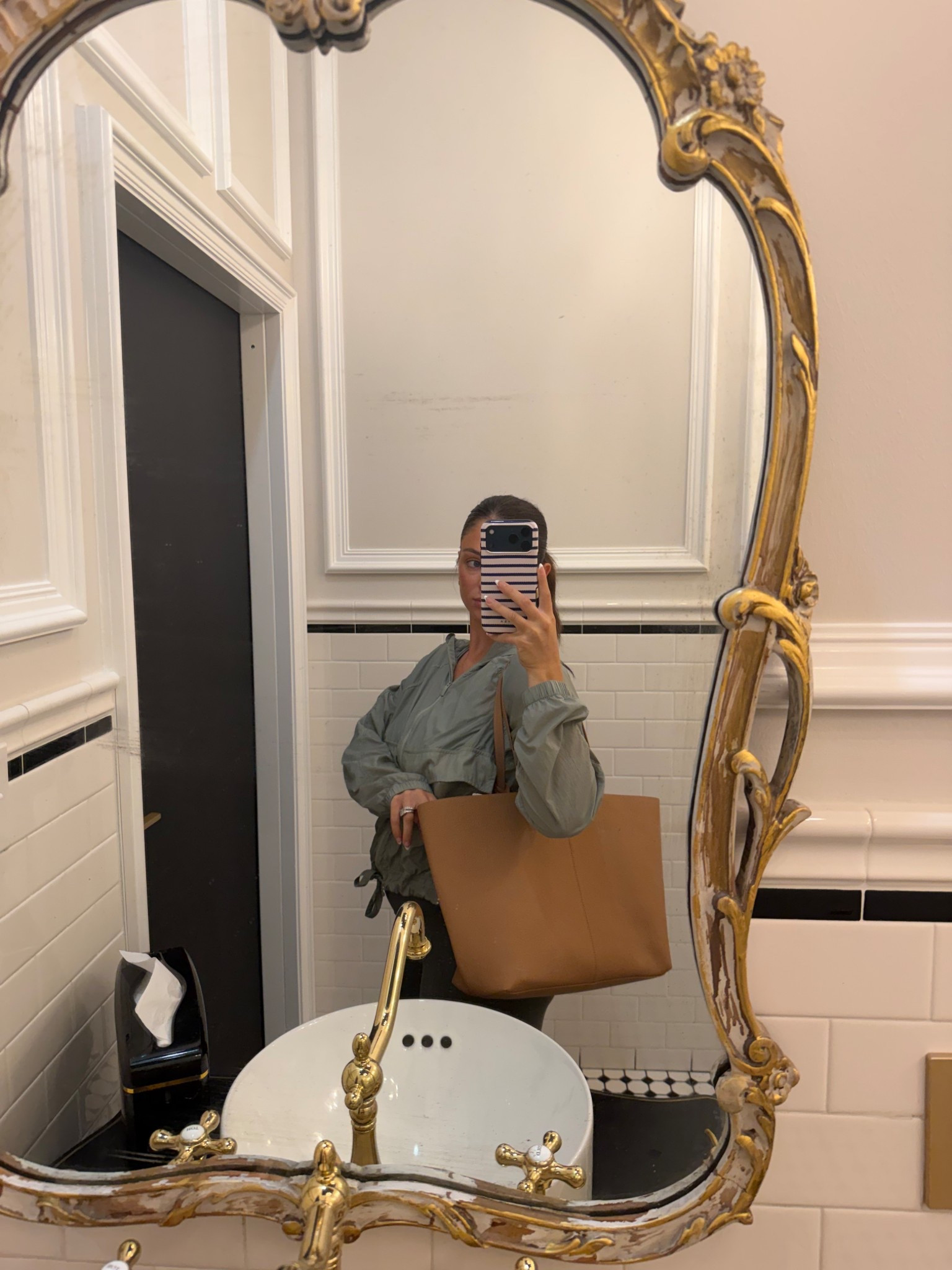 The best every day tote bag🤍

#LTKootd #LTKdayinmylife