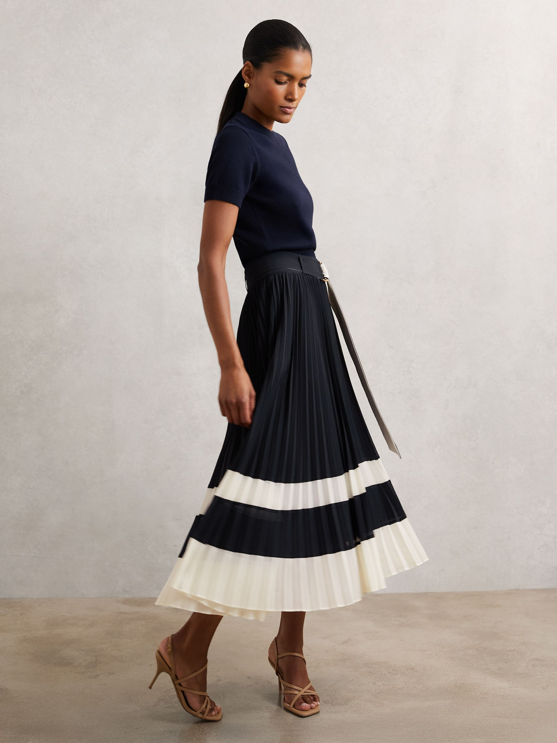 Reiss Belted Pleated Midi Skirt in Navy/Ivory - REISS | Reiss UK
