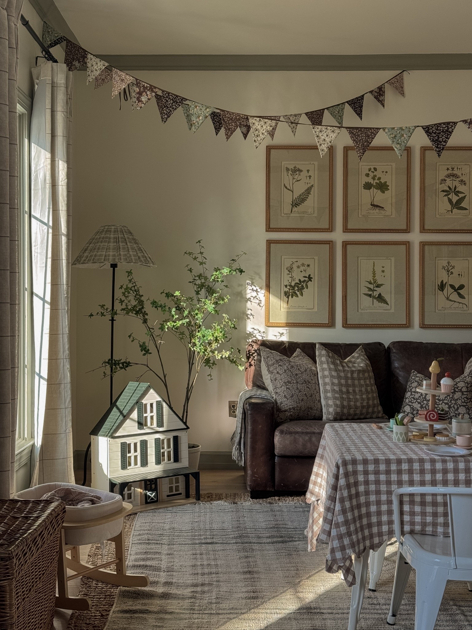 Cottage inspired children’s playroom 

#LTKdayinmylife #LTKmomlife #LTKHome