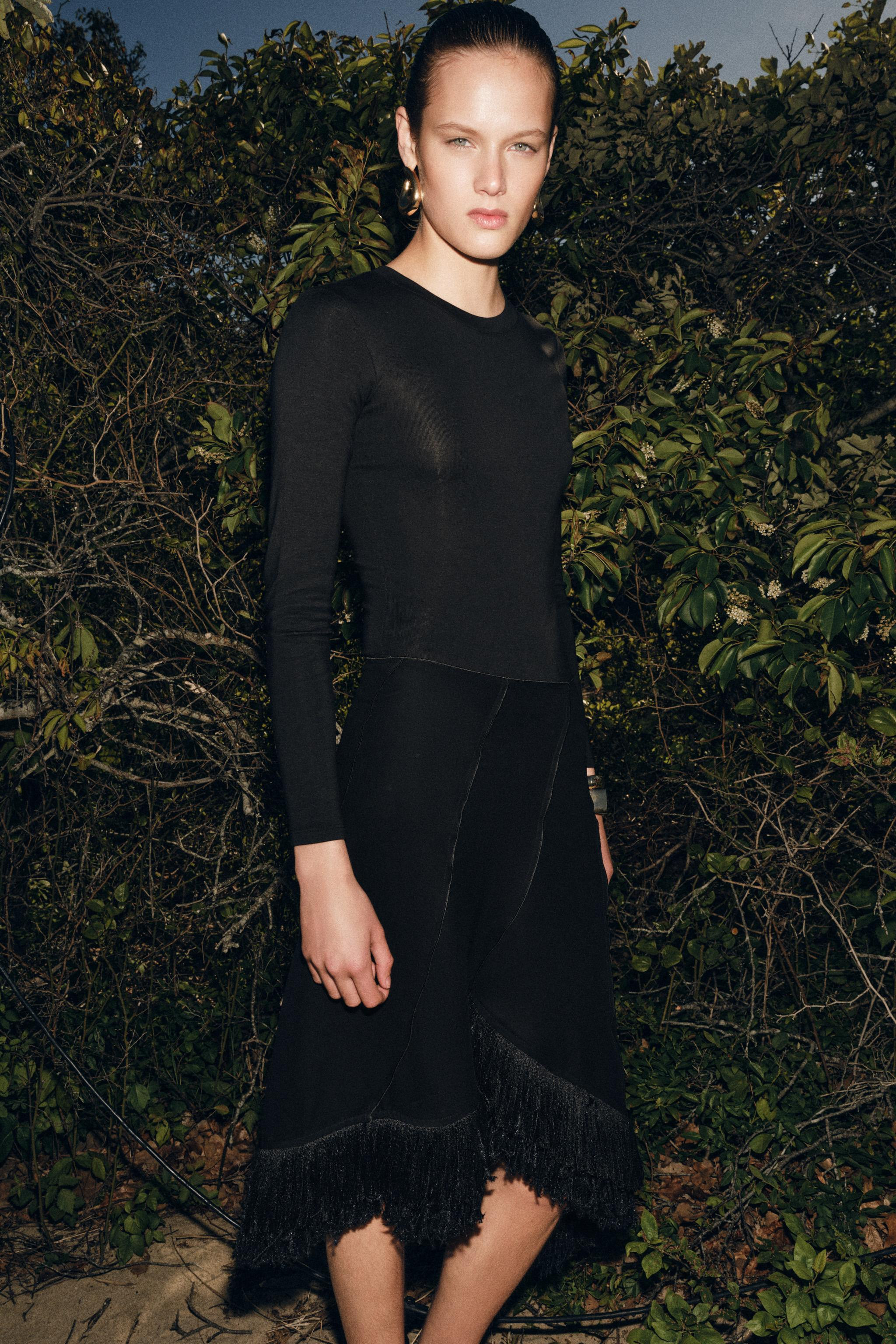 ASYMMETRIC FRINGED SKIRT - THE ITEM | Zara US