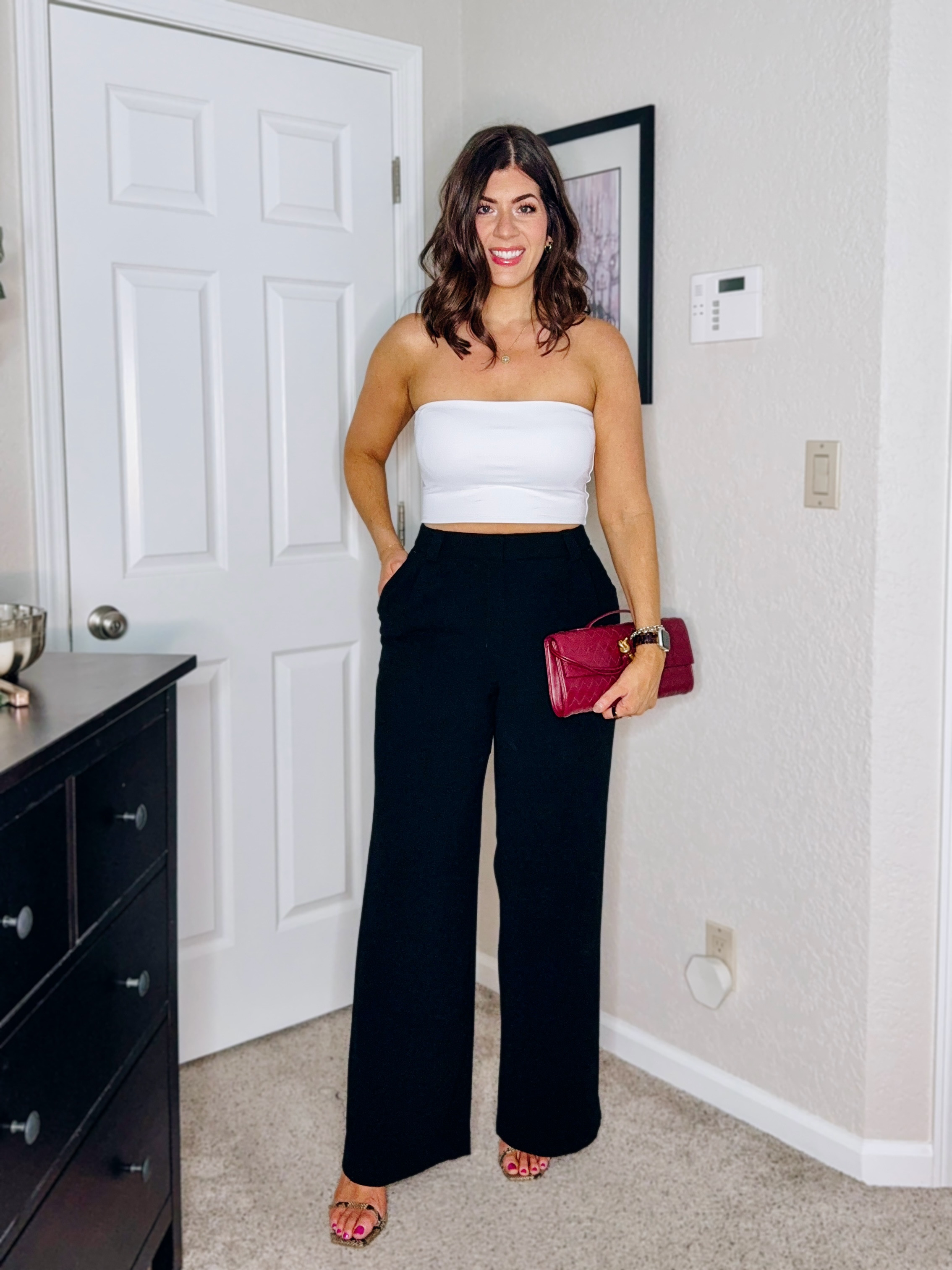 In a medium tube top and an 8 long trouser 

#LTKMidsize #LTKFindsUnder100 #LTKWorkwear