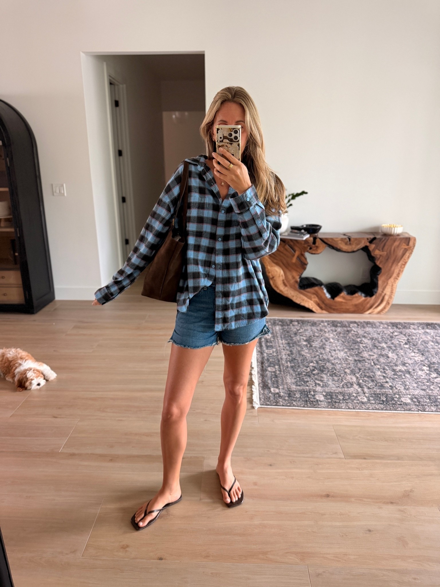 Plaid flannel size medium

#LTKdayinmylife #LTKgrwm #LTKootd