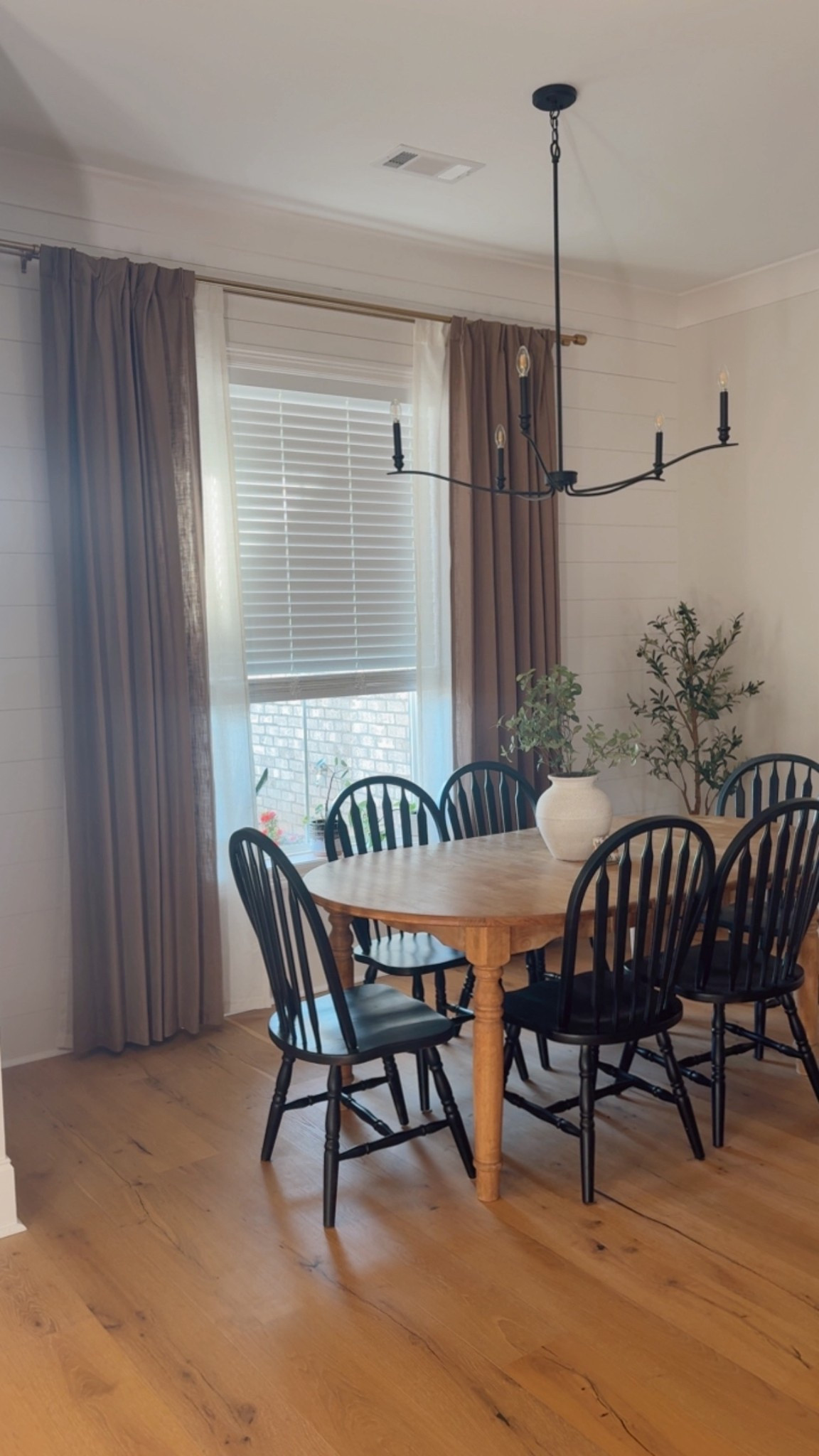 The perfect curtains 

#LTKHome #LTKStyleTip #LTKFindsUnder100