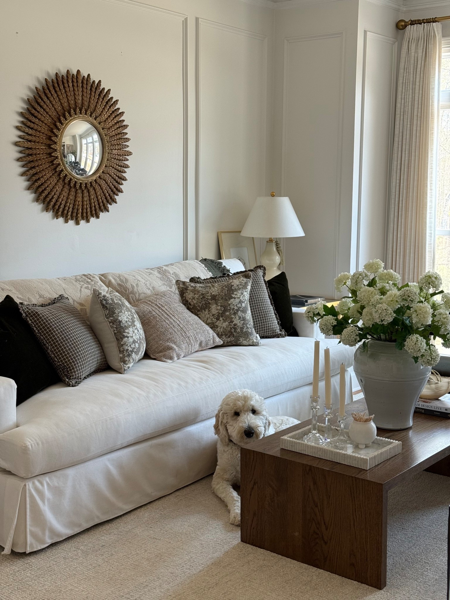 Sitting room, code table, throw pillows, amazon