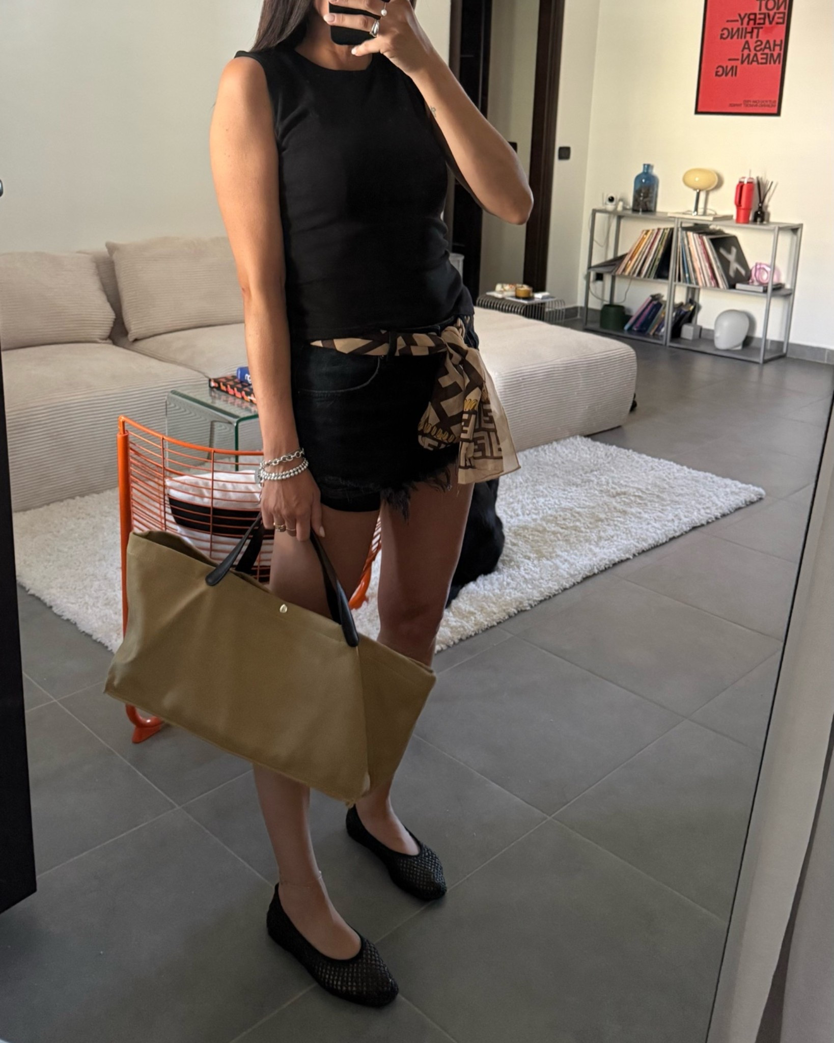 Black and caramel 🫶🏻

#therowbag #idaho

#LTKitalia #LTKeurope #LTKsummer