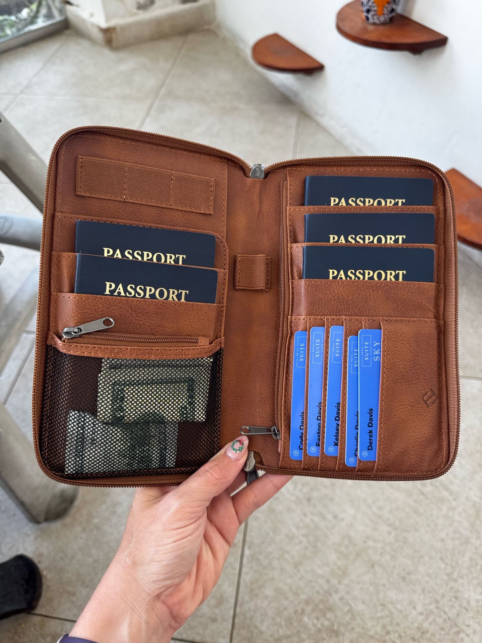The greatest thing I have ever gotten is this passport holder. 

Fintie Family Passport Holder Wallet, RFID Blocking Travel Document Organizer Clutch Bag Credit Cards Case Cover for Women Men

#LTKFindsUnder50 #LTKTravel #LTKFamily