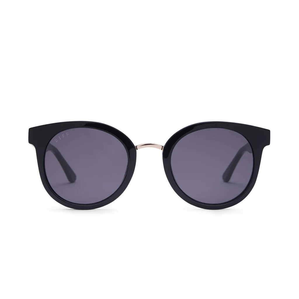 Chelsea

DeBoer | DIFF Eyewear