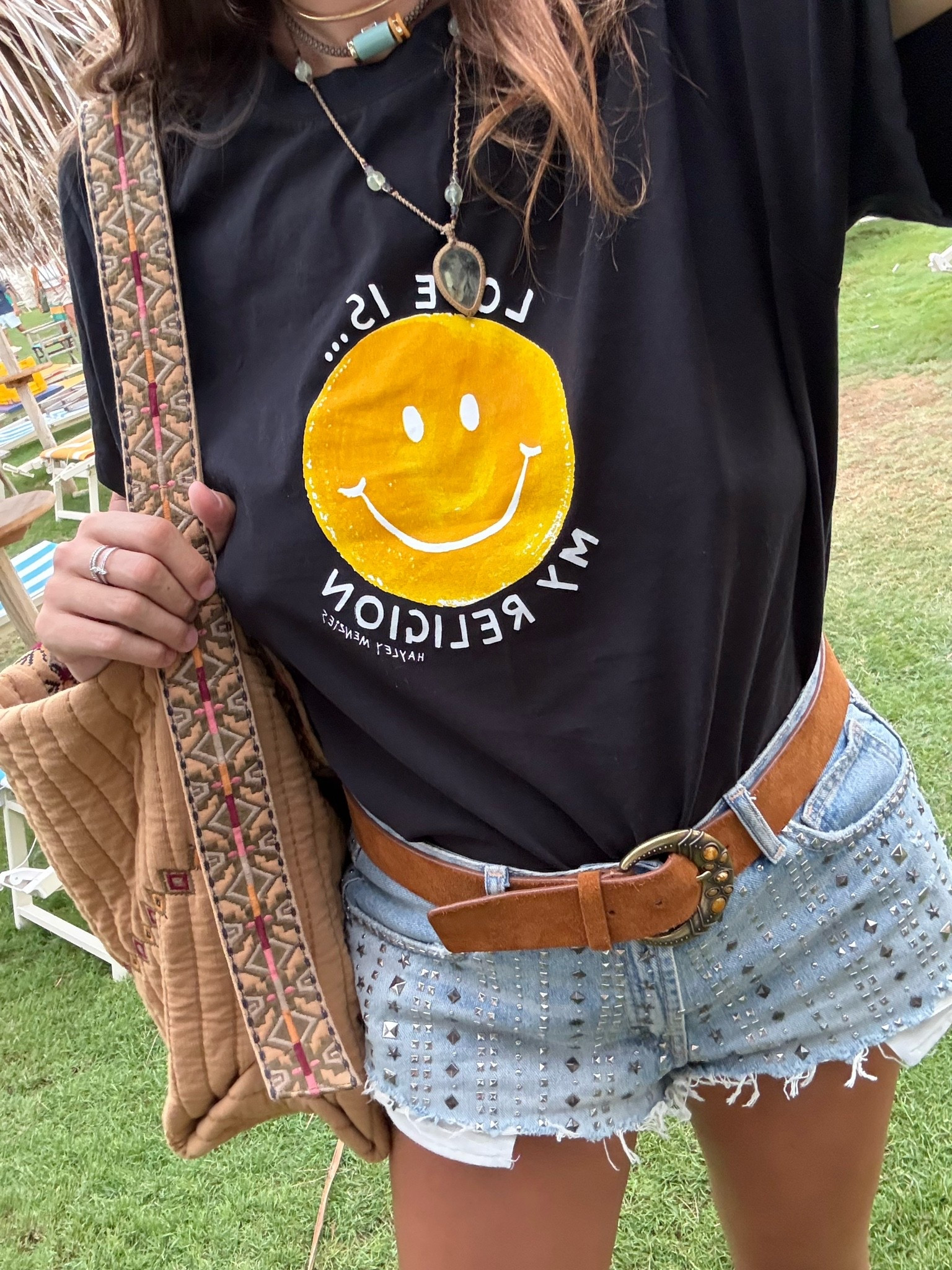 A very good graphic tee