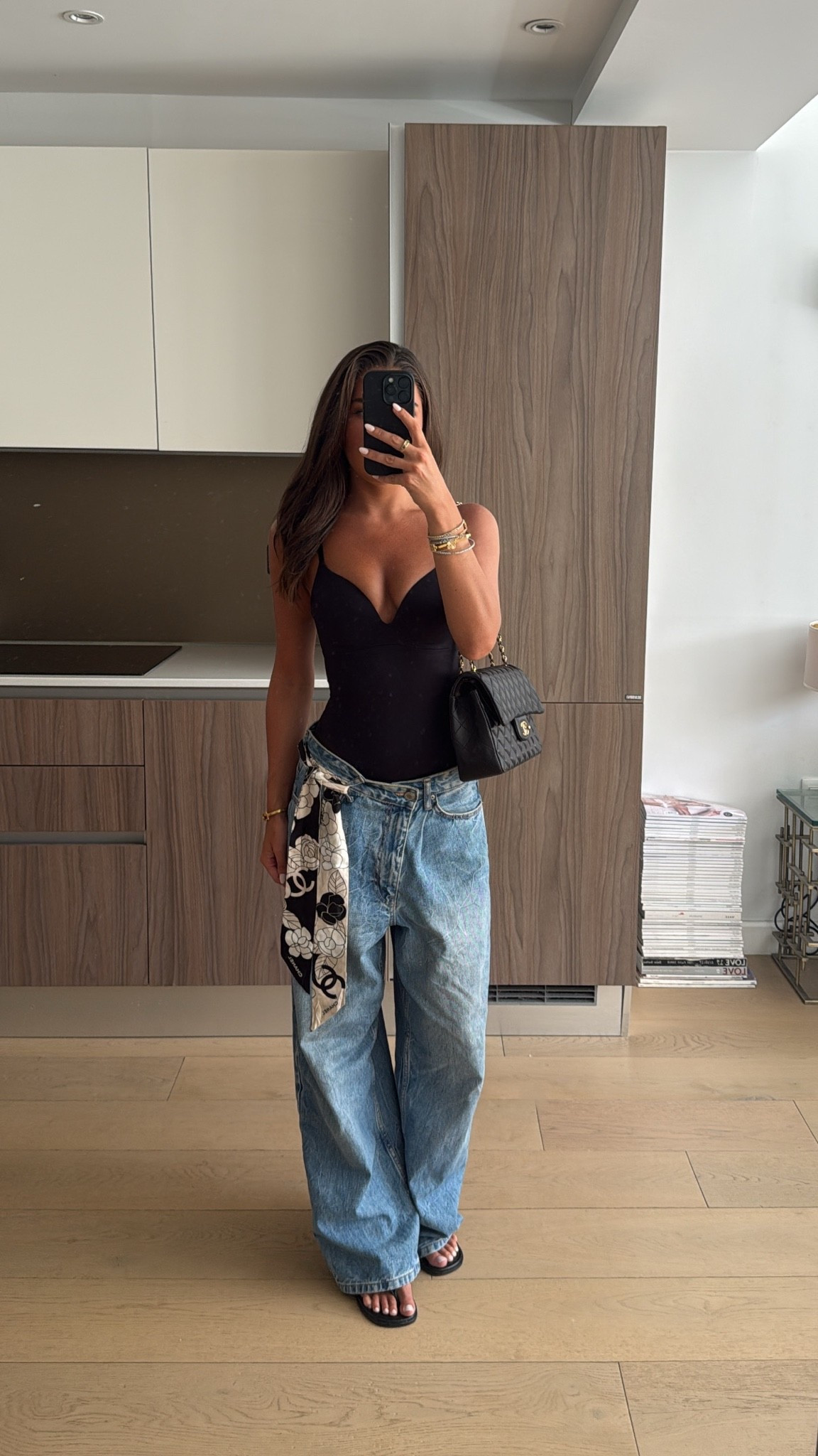 Casual chic outfit, jeans outfit, bodysuit, baggy jeans, outfit of the day

#LTKgrwm #LTKootd