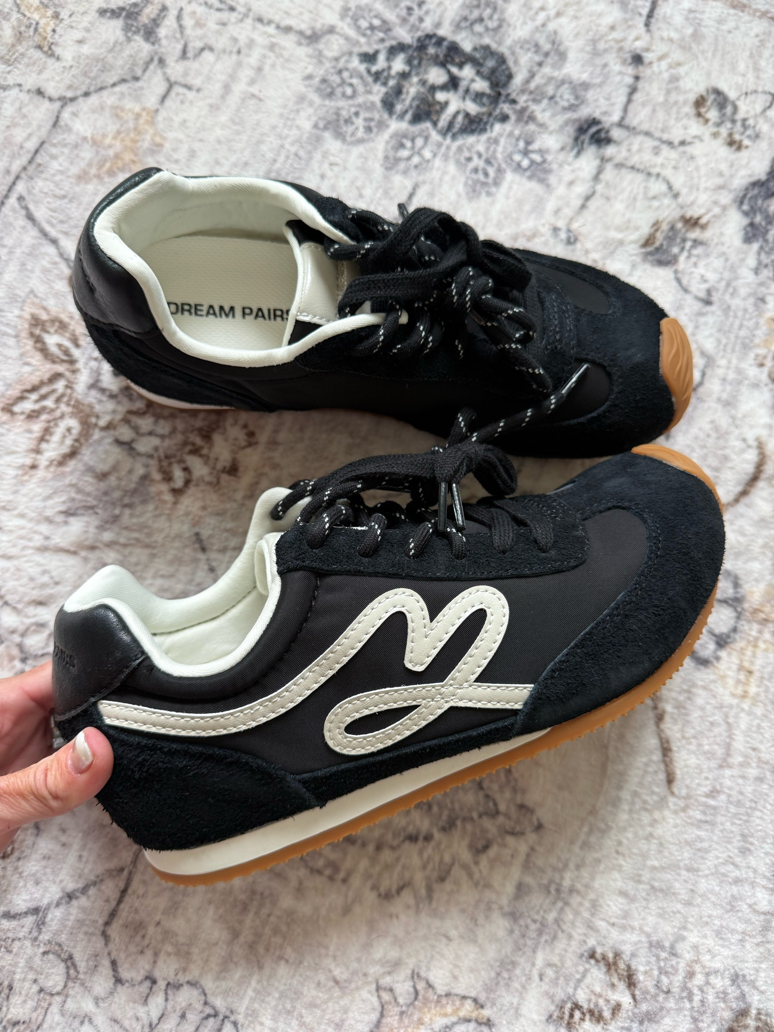Amazon 
Sneakers
New arrivals 
Amazon sneakers 
Amazon shoes