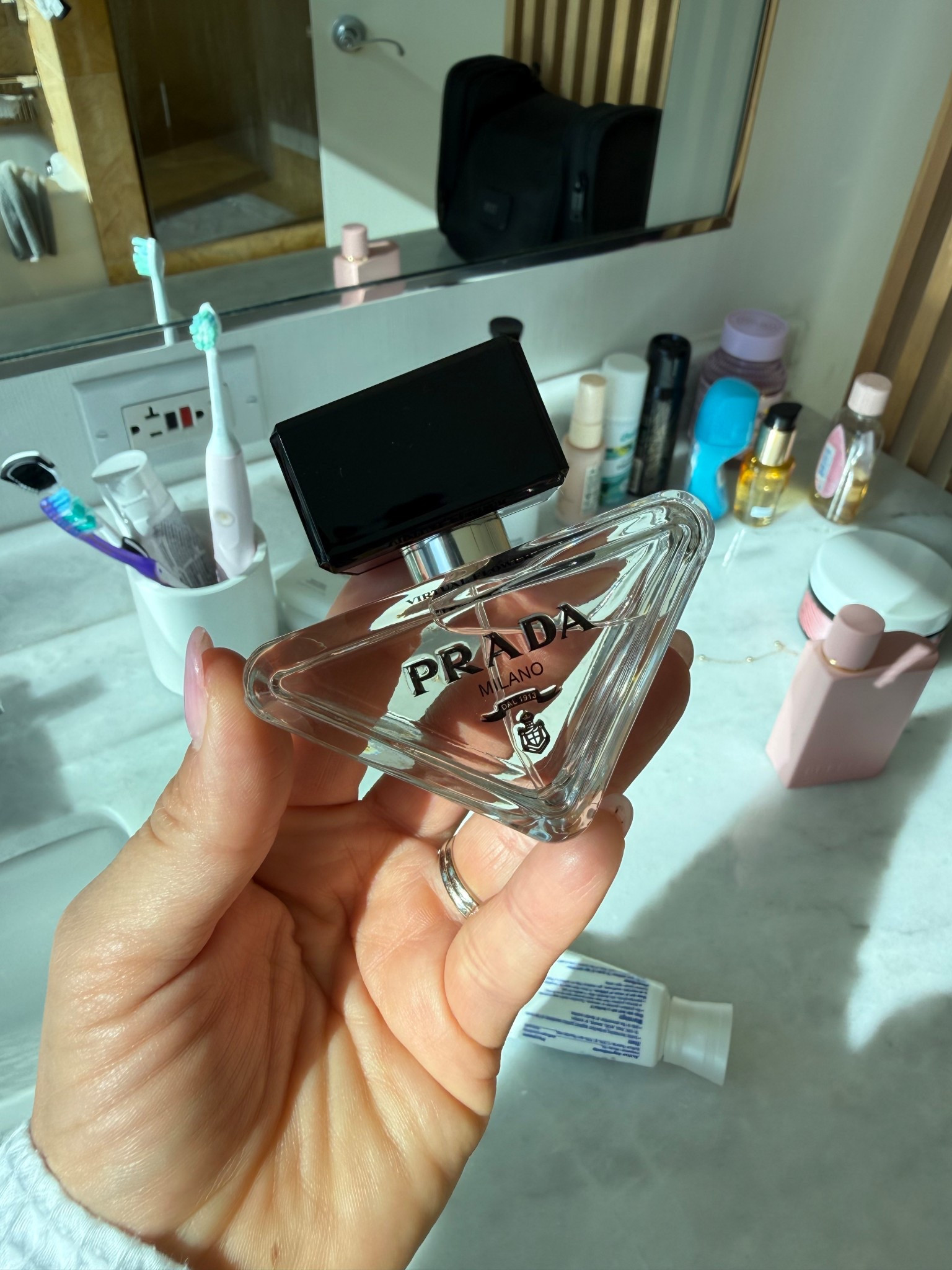 This is the virtual flower sent EDP

#LTKootd #LTKOver40 #LTKMothersDay