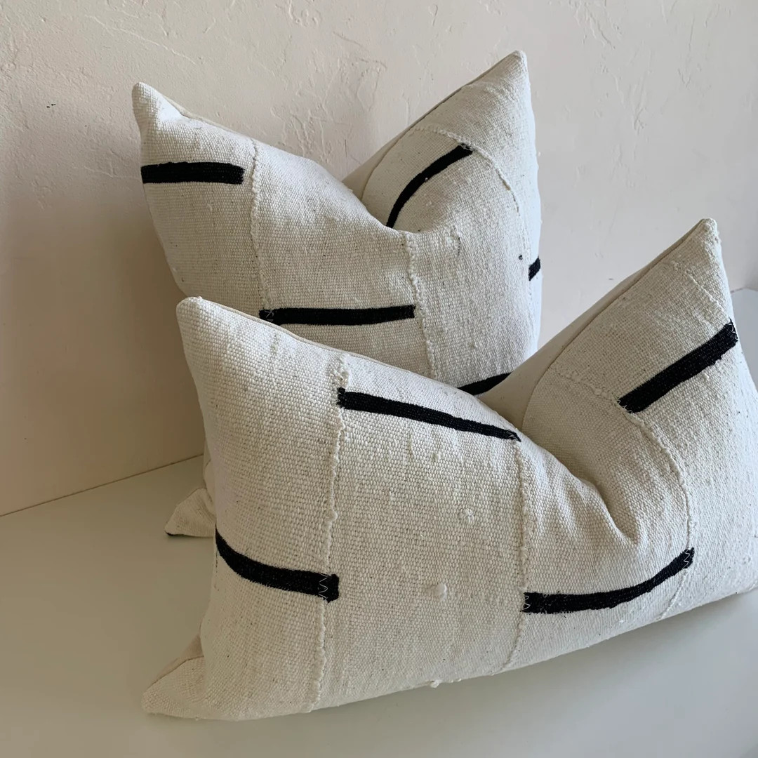 African Mudcloth pillow cover | creme dash | Etsy (US)