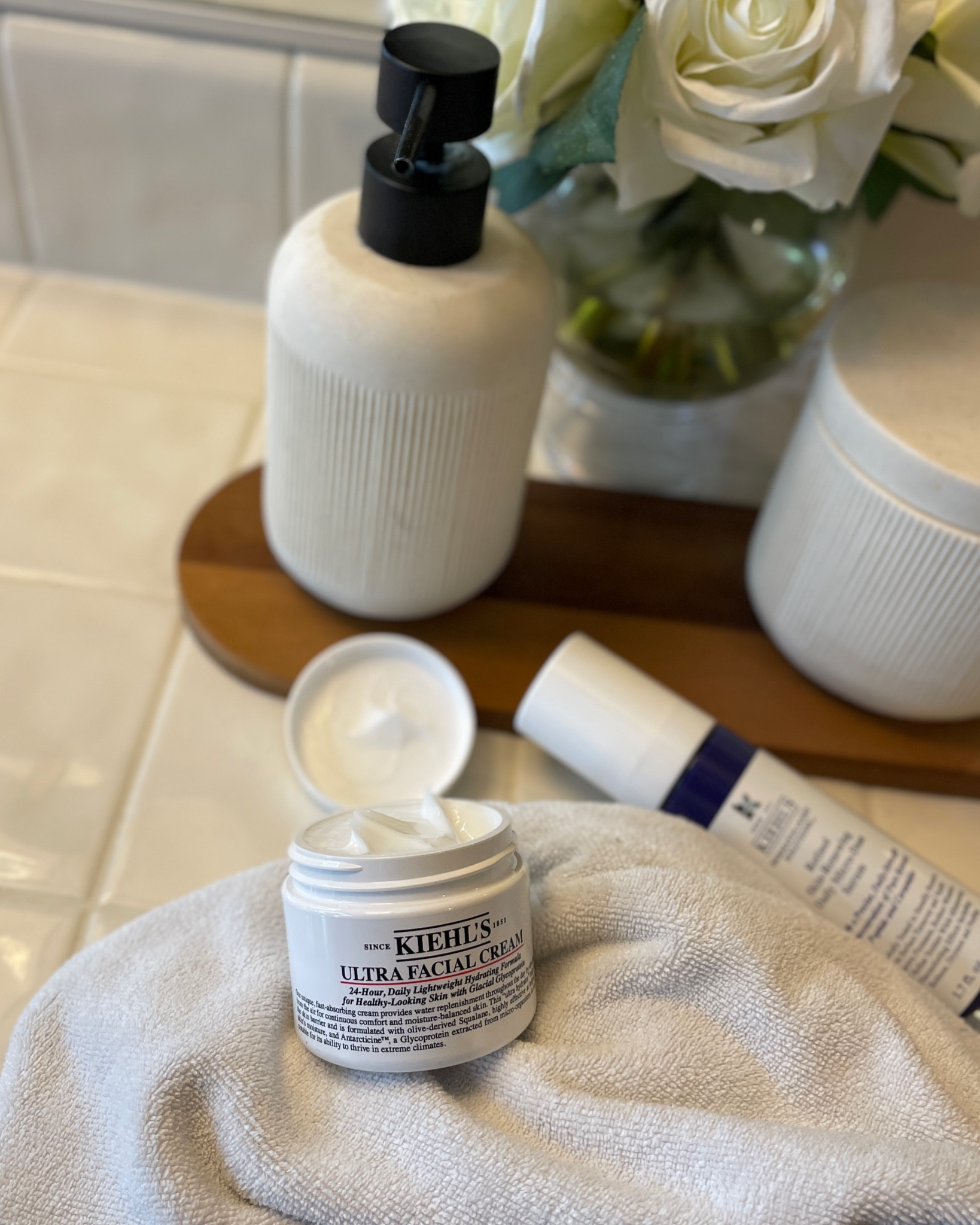 Kiehl’s 25% off store wide + an extra 5% with my code LAURA @kiehls #kiehlsus #kiehlspartner 

#LTKbeauty