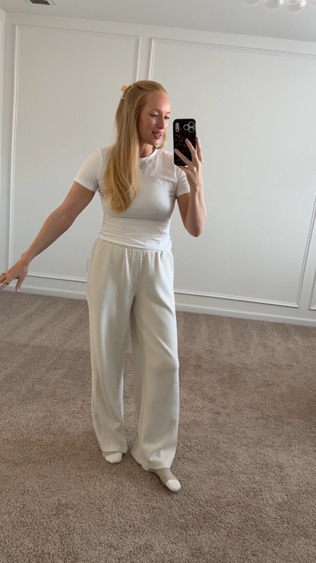 Highly recommend this fitted white tee! It’s perfect to wear on its own or layered under sweaters this winter. It’s mostly cotton but has some elastic for a comfortable stretch. I’m wearing a size small and it’s $19

#LTKootd #LTKFindsUnder50