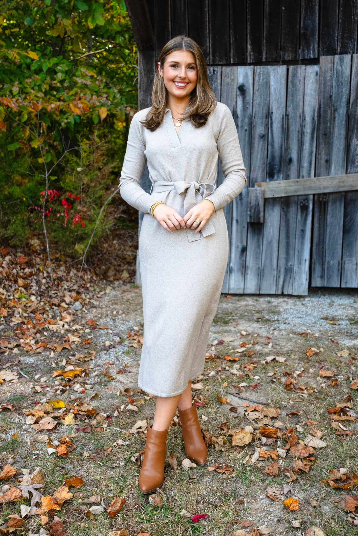 Wearing an XS! Code LOUISE20 for 20% off!

Church dress // sweater dress // 

#LTKstyletip #LTKSeasonal