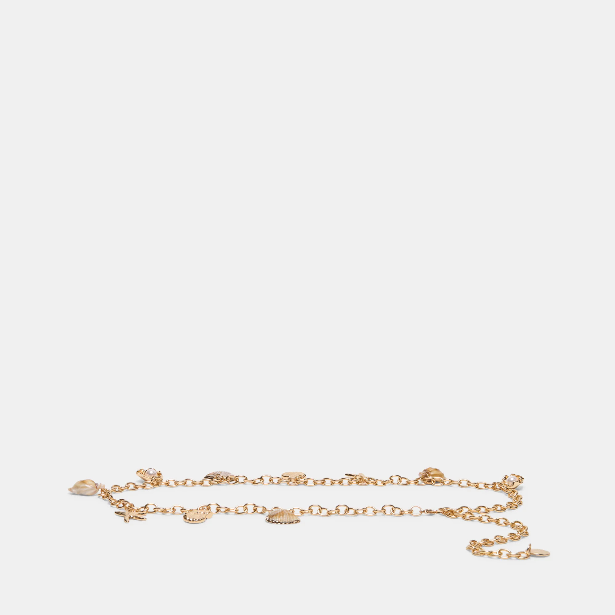 Shell Chain Link Belt in Gold Size XS/S By Dolce Vita | DolceVita.com
