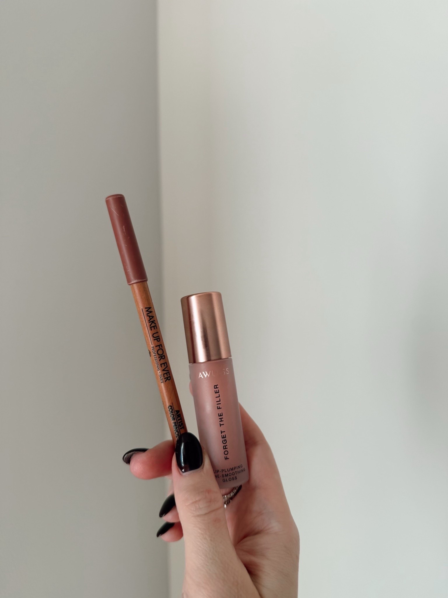 The BEST neutral lip combo! 
Liner: wherever walnut
Gloss: nudie (but really you can go wrong with any shade!)

Sephora sale | Sephora must haves | neutral lips | forget the filler | plumping gloss | beauty gifts 

#LTKHoliday #LTKBeauty #LTKGiftGuide

#LTKFindsUnder50 #LTKSeasonal #LTKBeauty