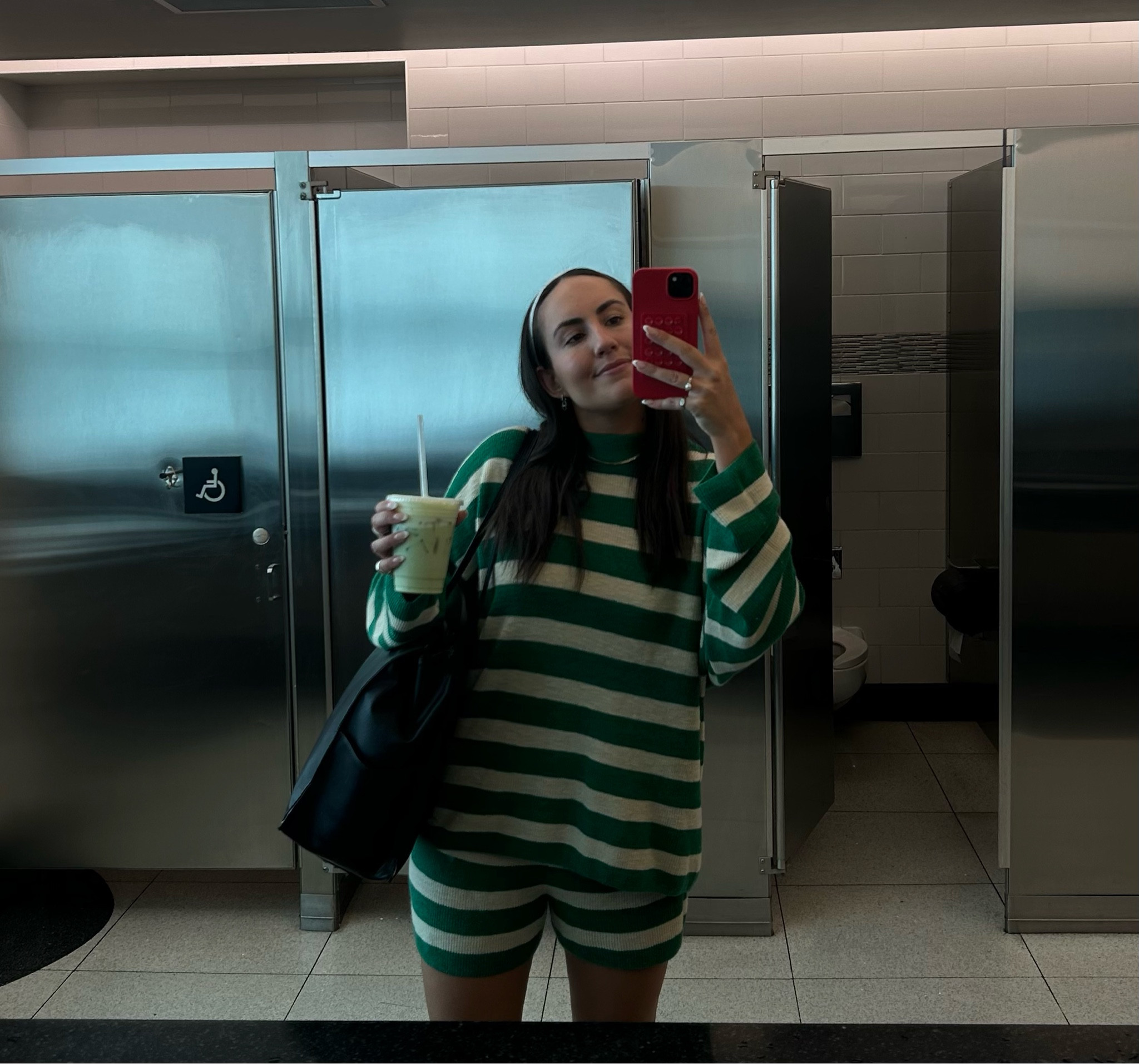the comfiest outfit that EVER existed 

#LTKStyleTip #LTKActive #LTKFindsUnder100