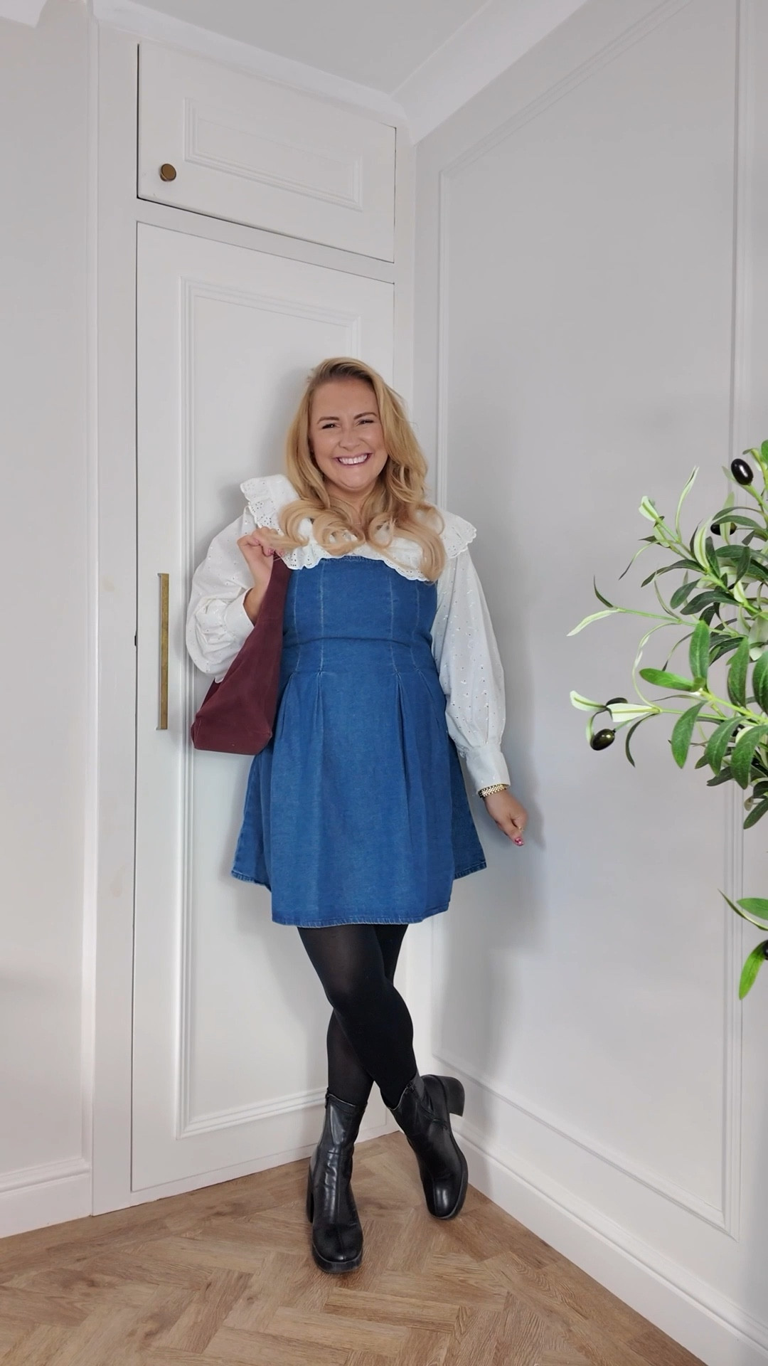 Turning your summer dresses into the perfect winter outfit.

Fit notes; size up in the dress if you have big melons 